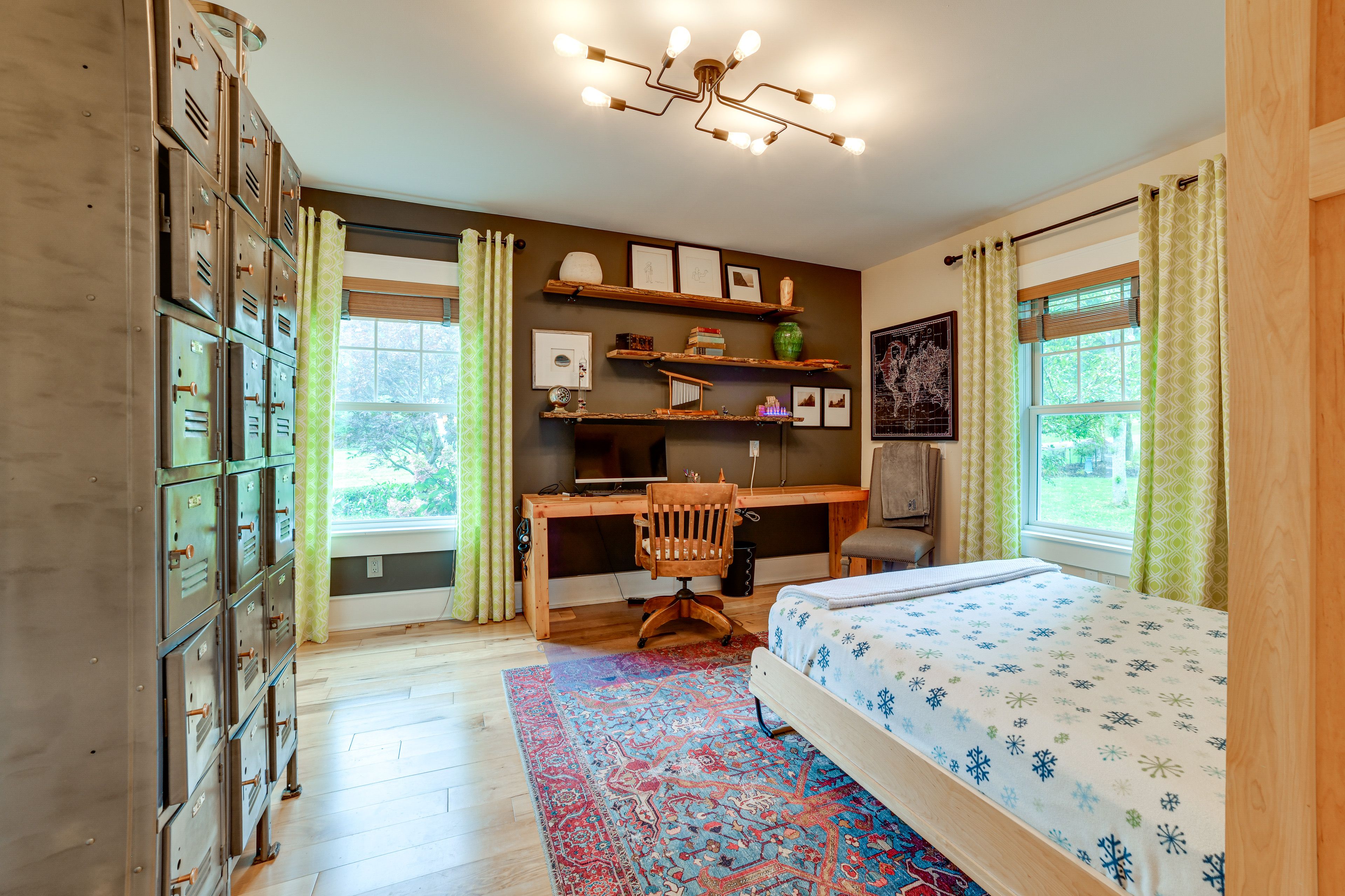 Bedroom 4 | Full Murphy Bed