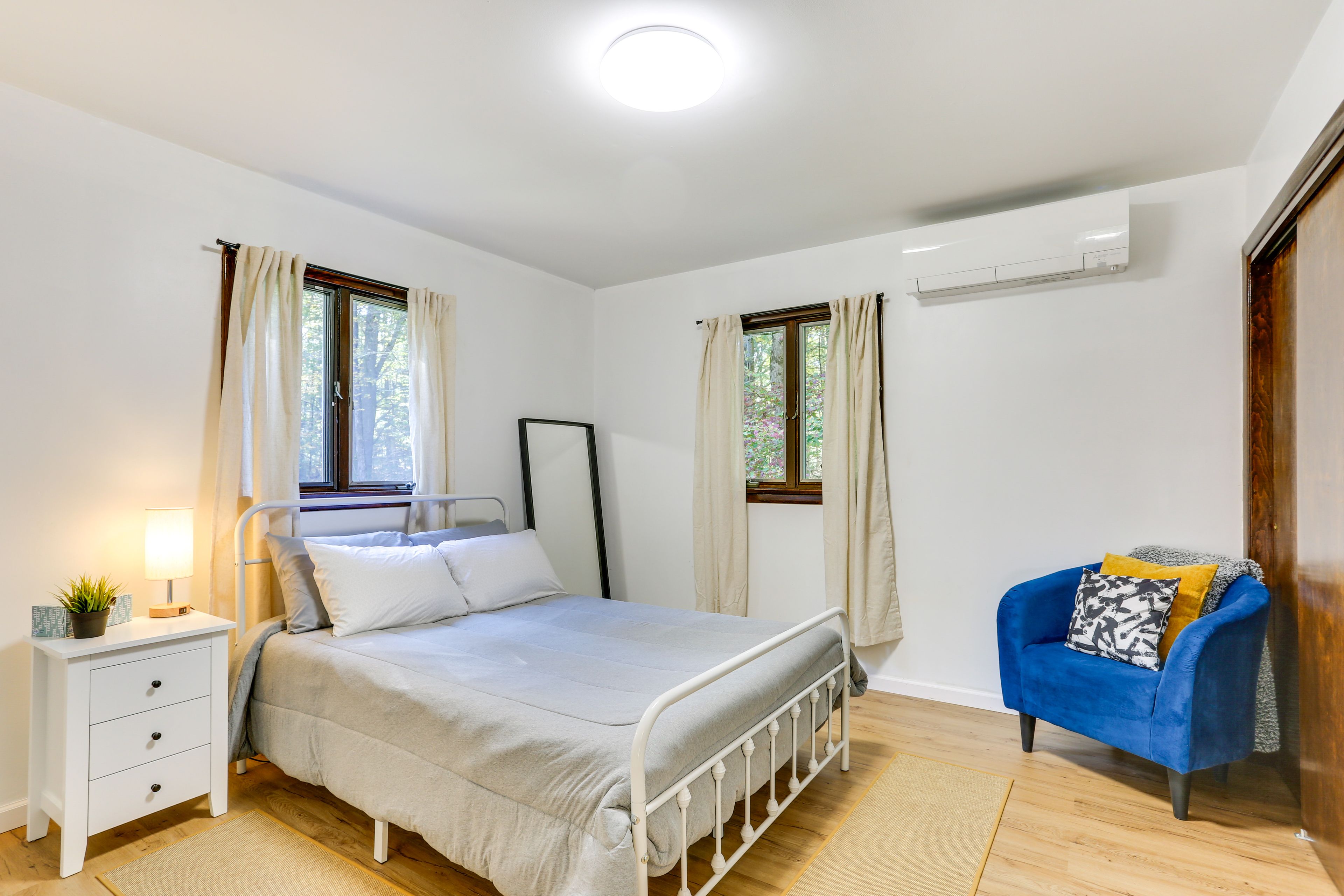 Bedroom 1 | Main Floor | Full Bed