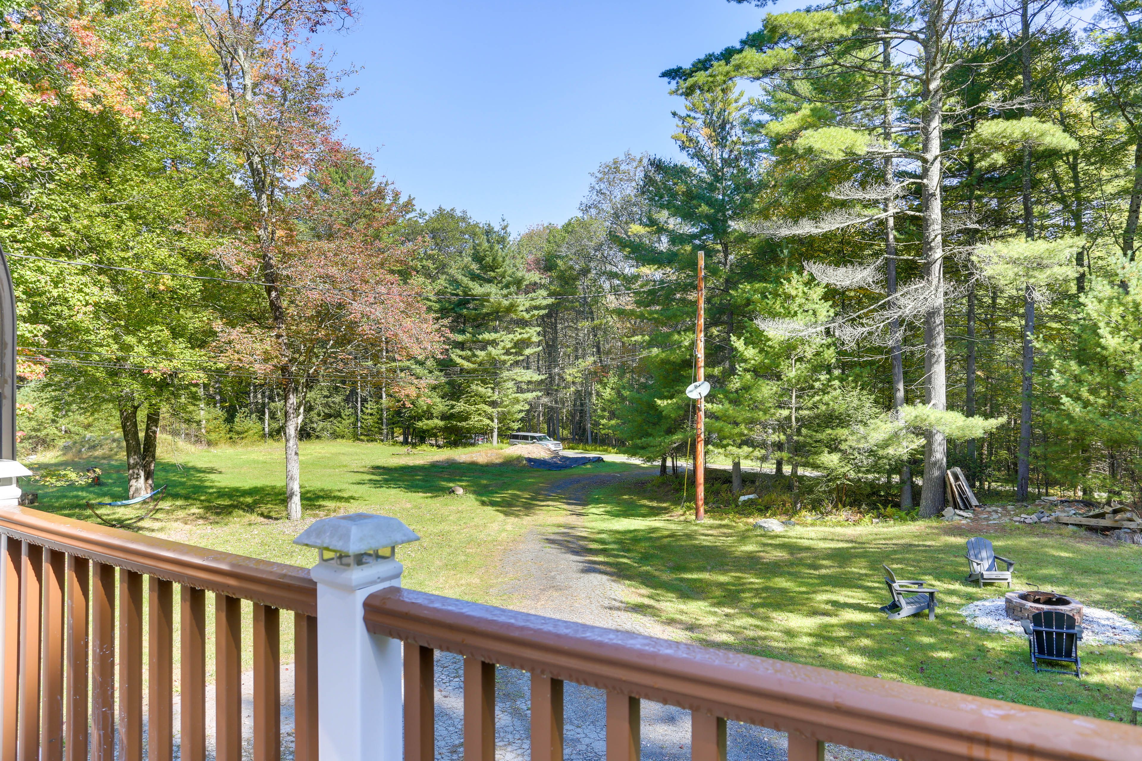 Wraparound Deck | Gas Grill (Propane Provided)
