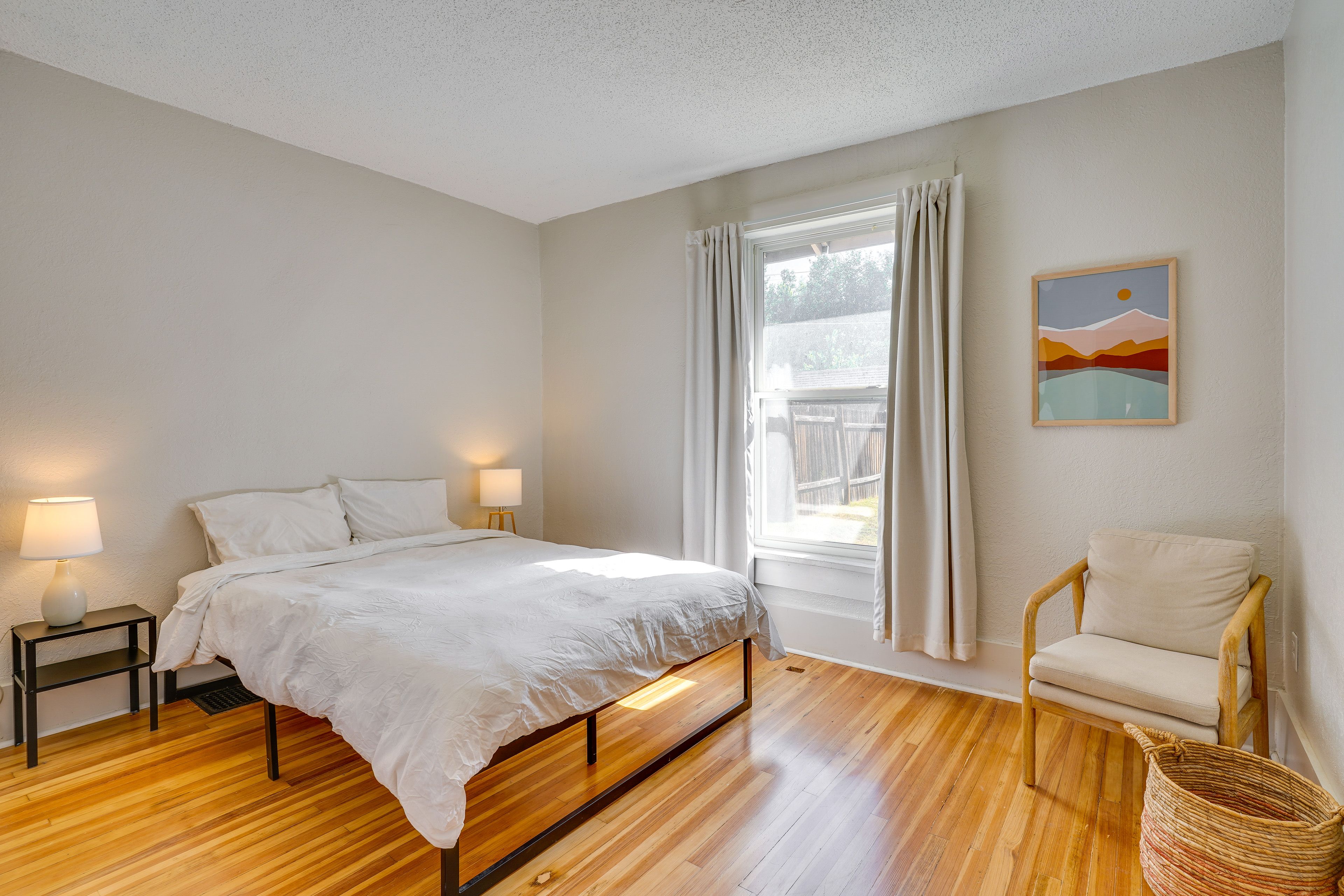 Bedroom 3 | Queen Bed | 1st Floor