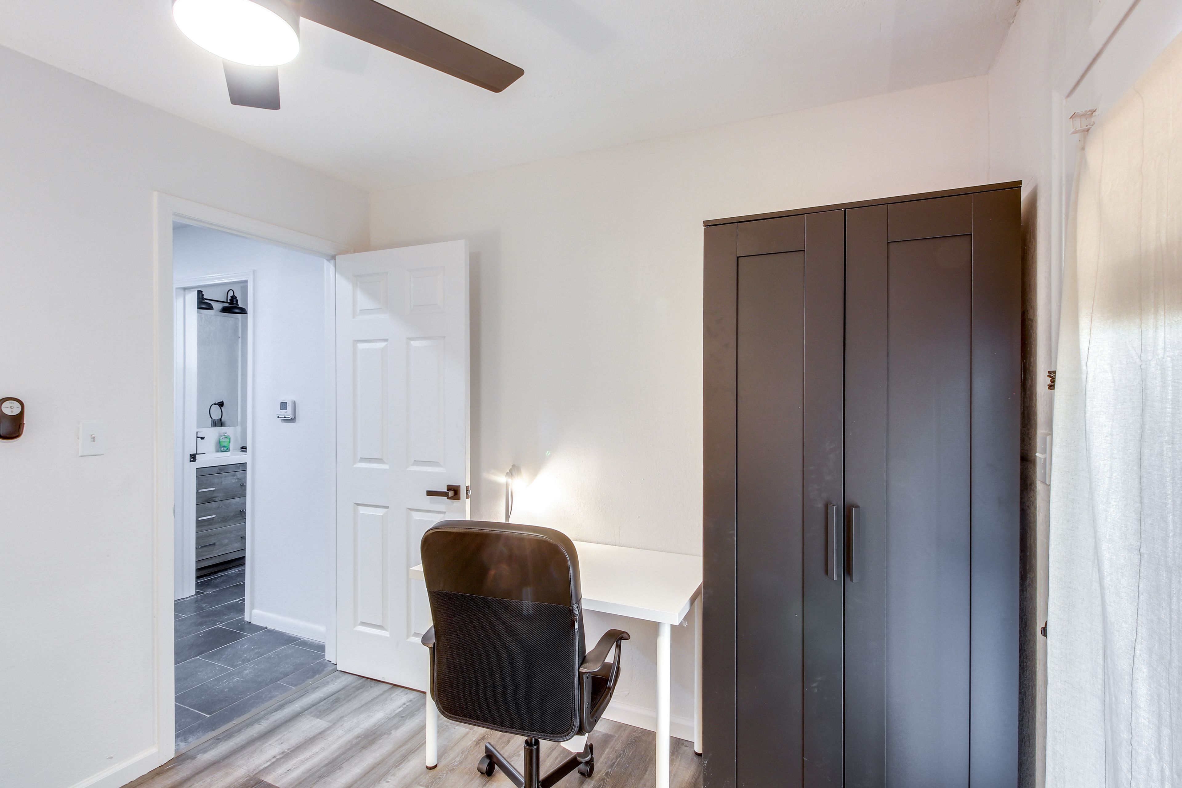 Bedroom 2 (Office) | Full Futon | Laptop-Friendly Desk