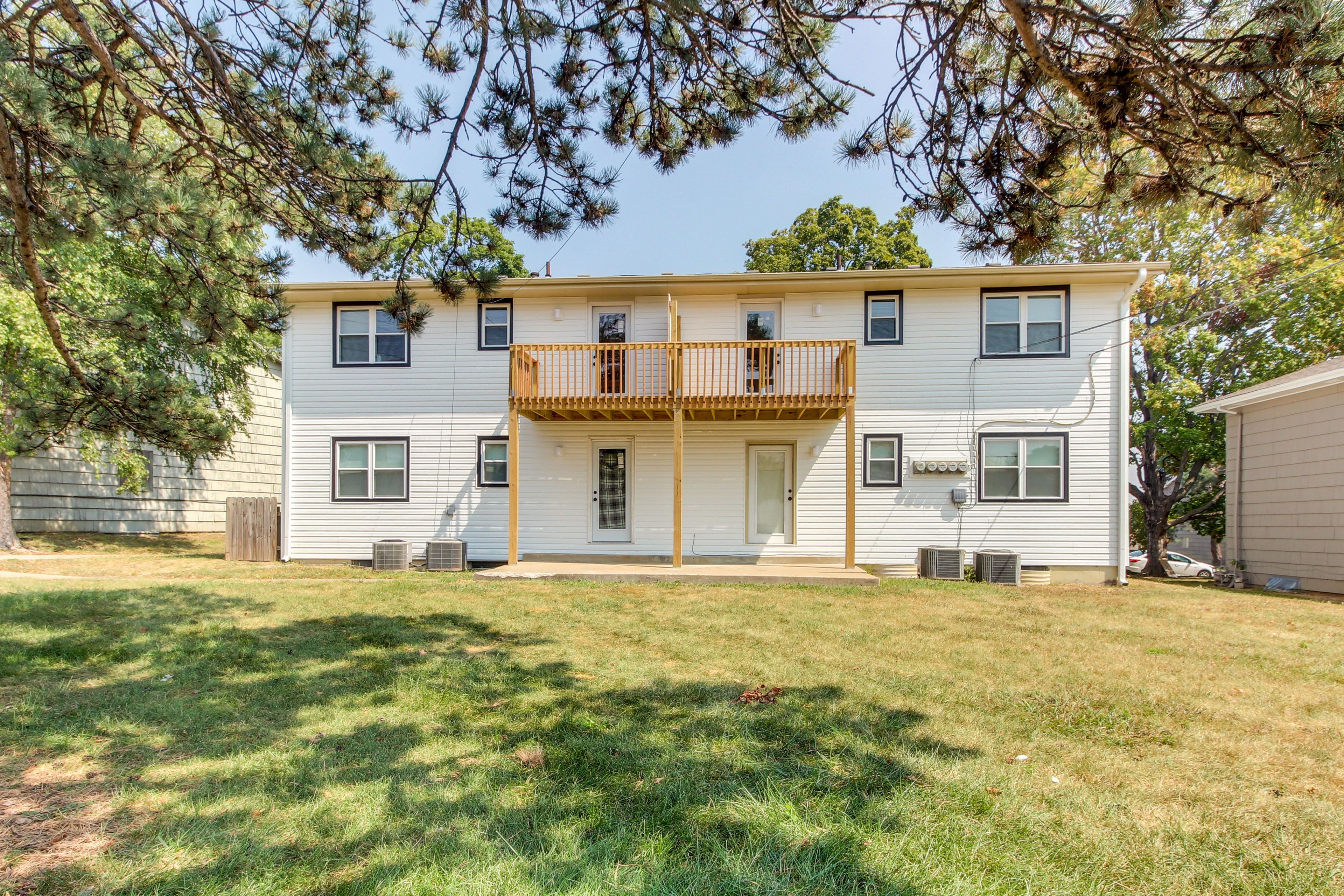 Shared Yard | Charcoal Grill (BYOC)