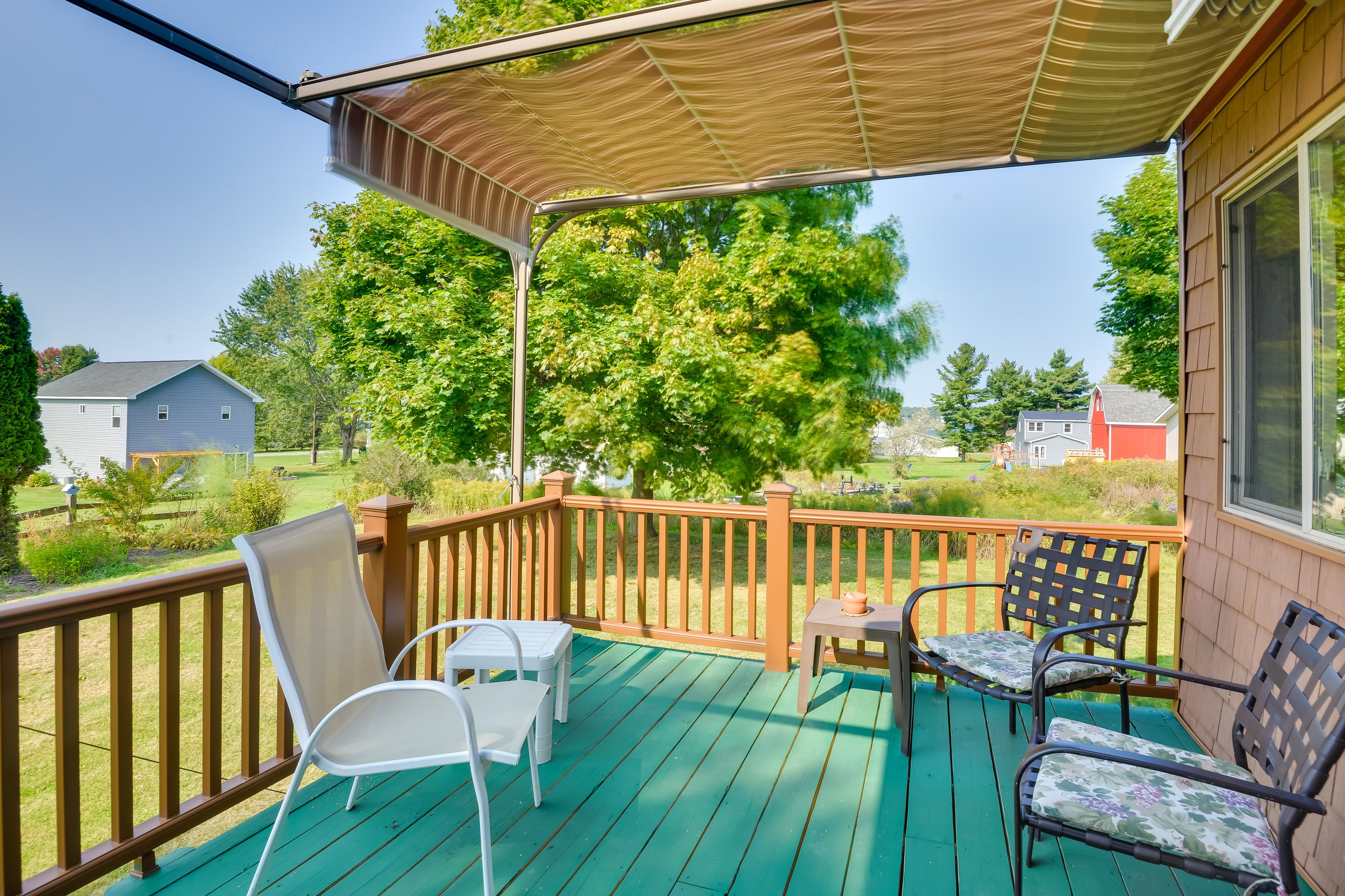 Wraparound Porch