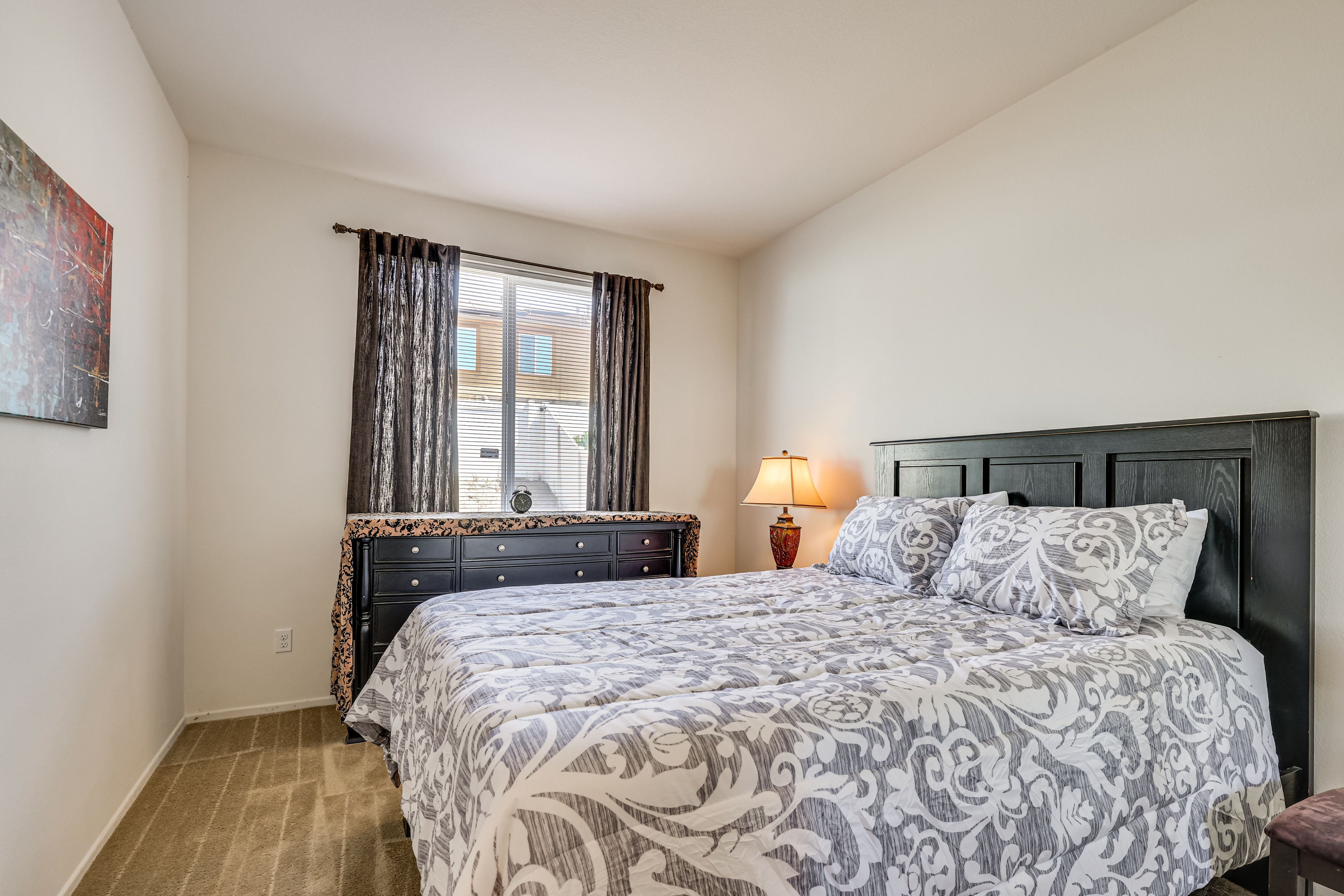 Bedroom 1 | 1st Floor | Queen Bed | Linens Provided