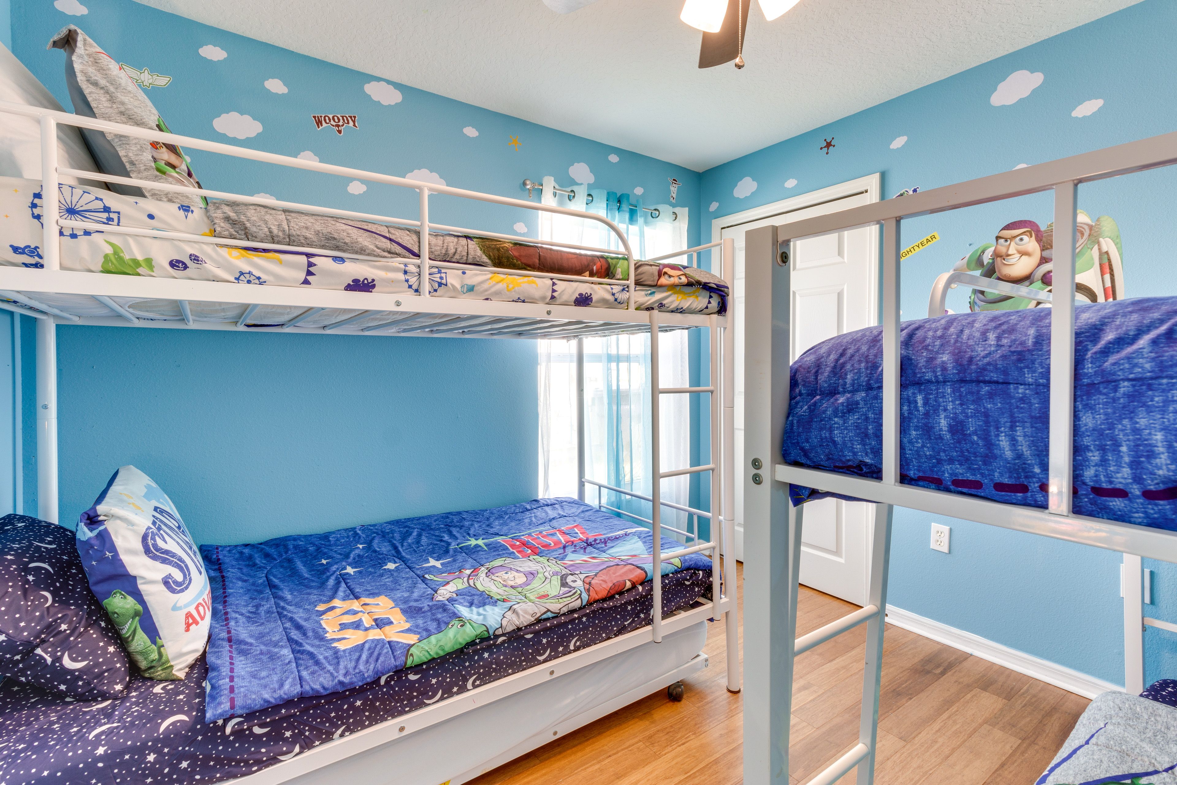 Bedroom 4 | Twin Bunk Bed w/ Twin Trundle | Twin Bunk Bed