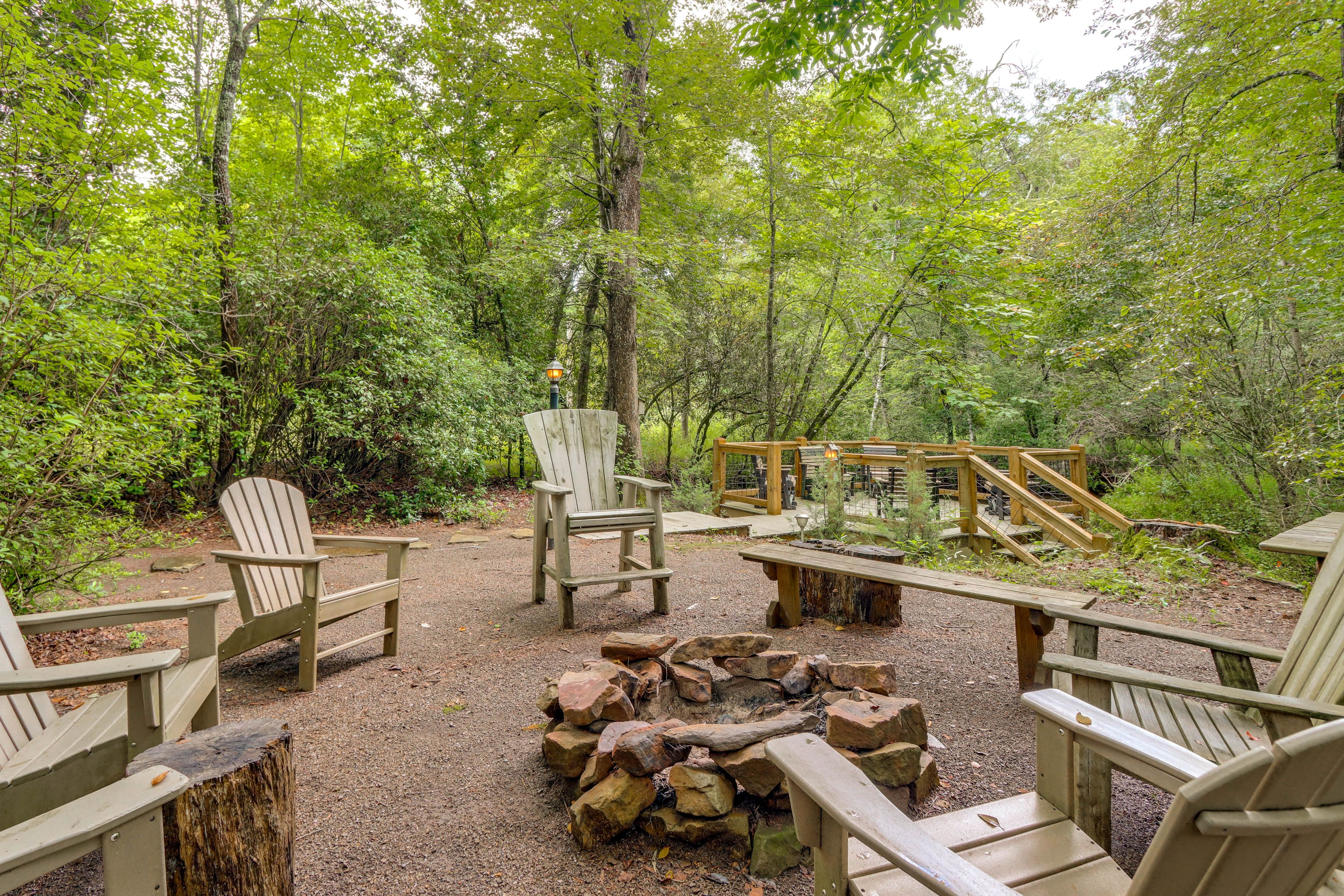Wood-Burning Fire Pit | Waterfront Deck