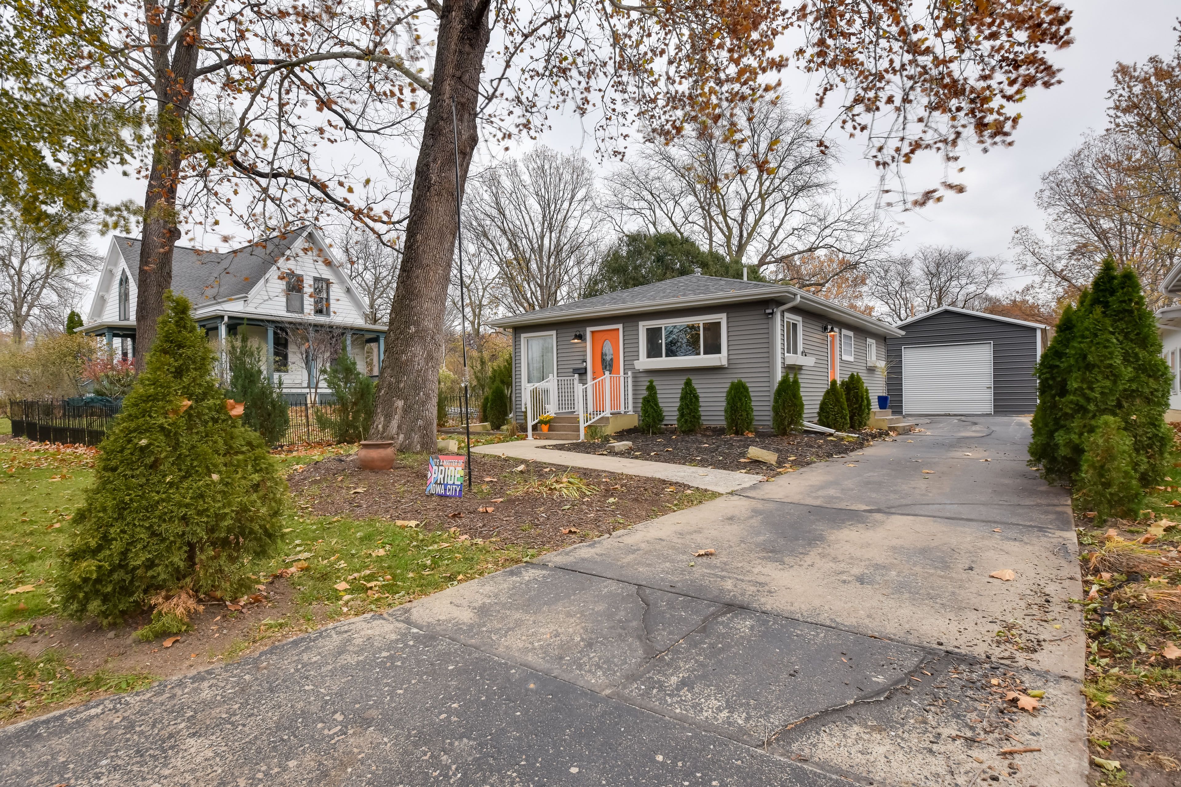 Parking | Alley Parking | RV/Trailer Parking | Free Street Parking