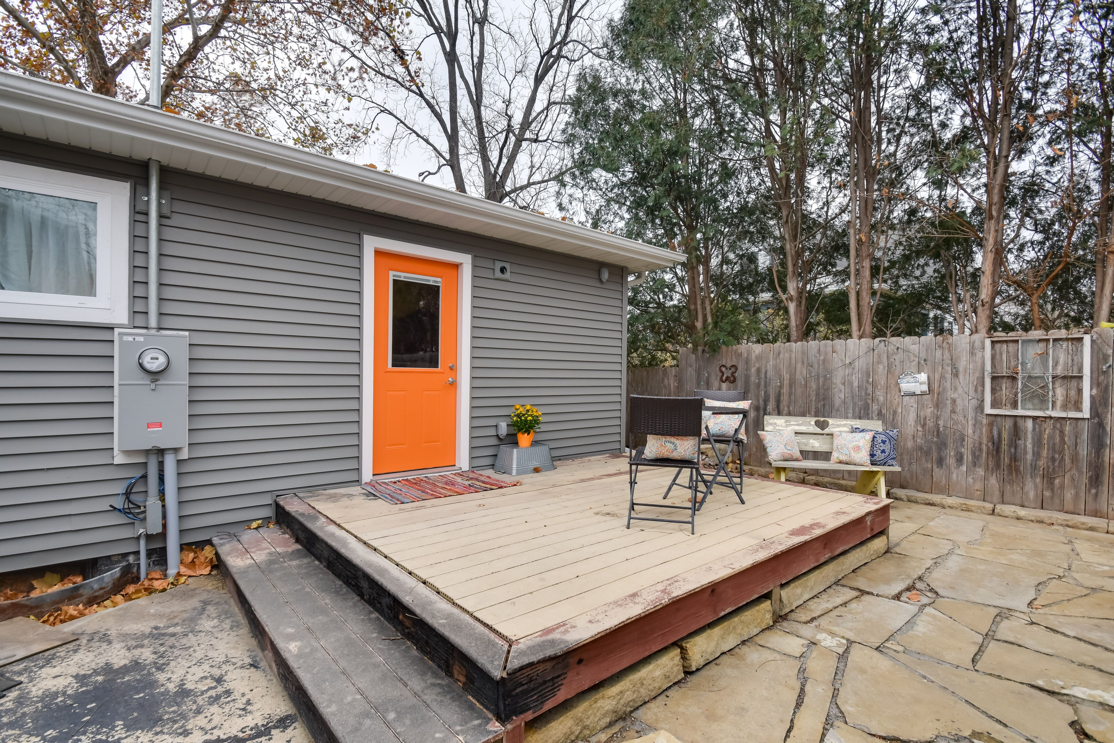 Patio | Outdoor Seating