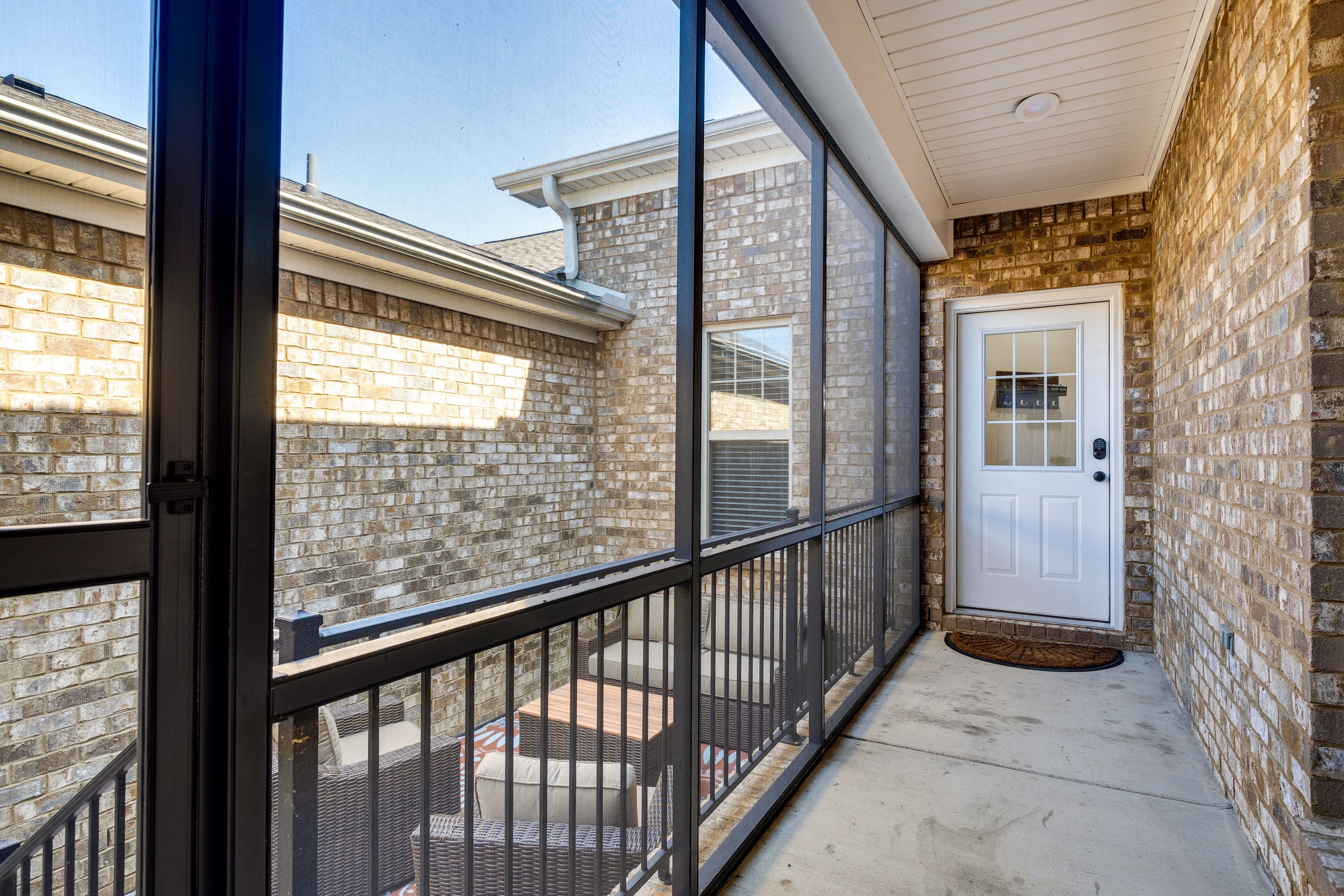 Screened-In Porch
