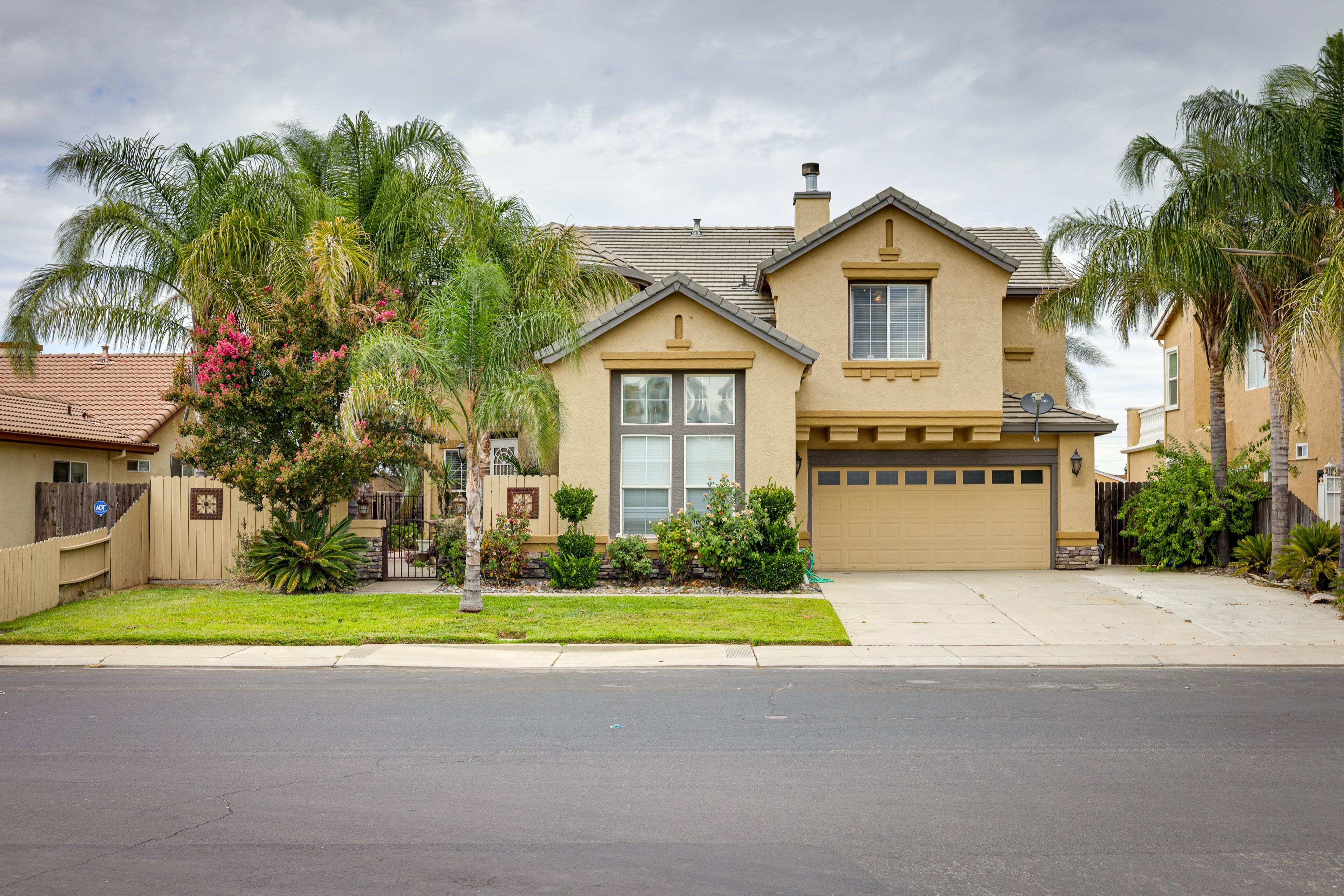 Manteca Vacation Rental | 5BR | 2.5BA | Stairs Required | 3,000 Sq Ft