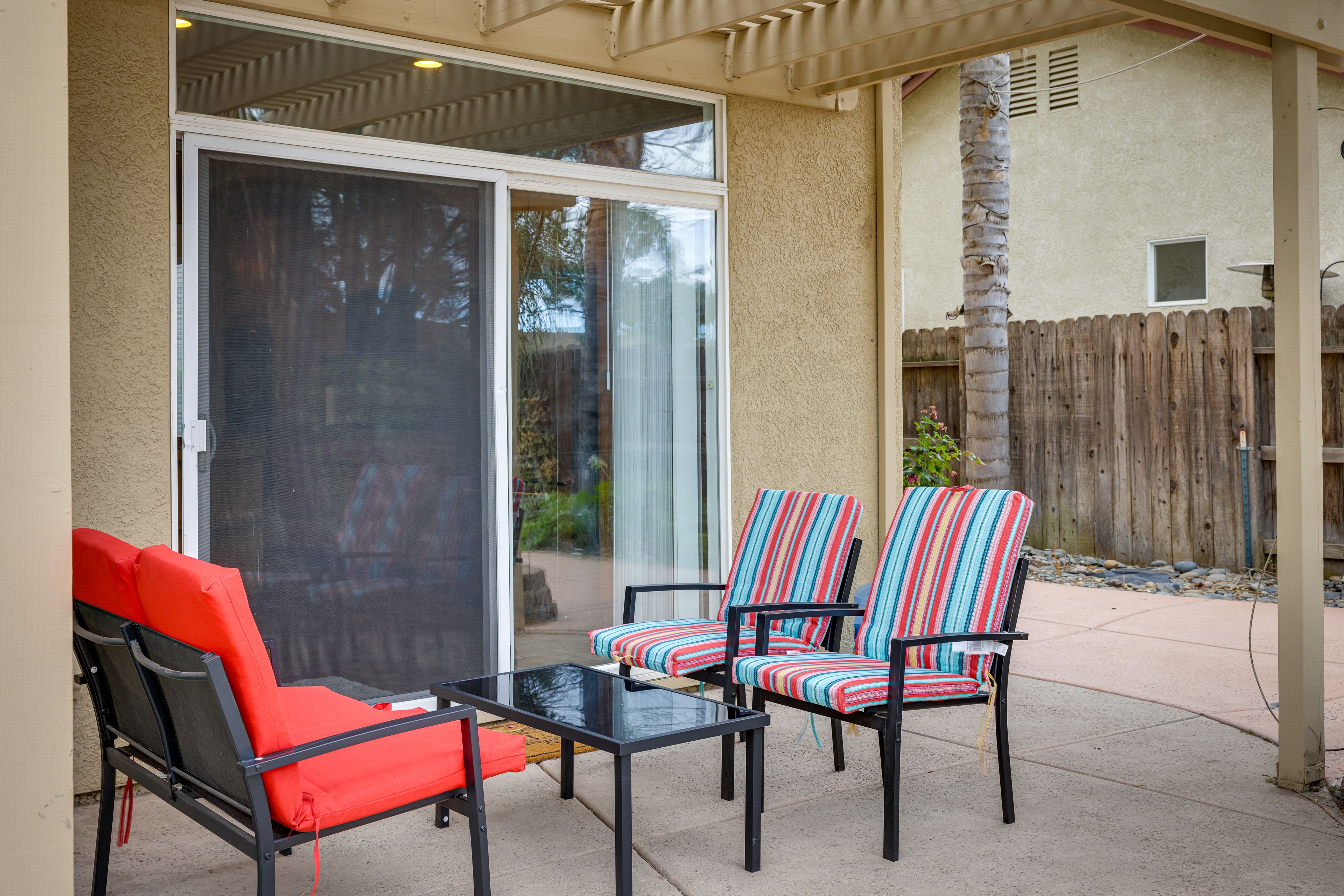 Patio | Outdoor Seating
