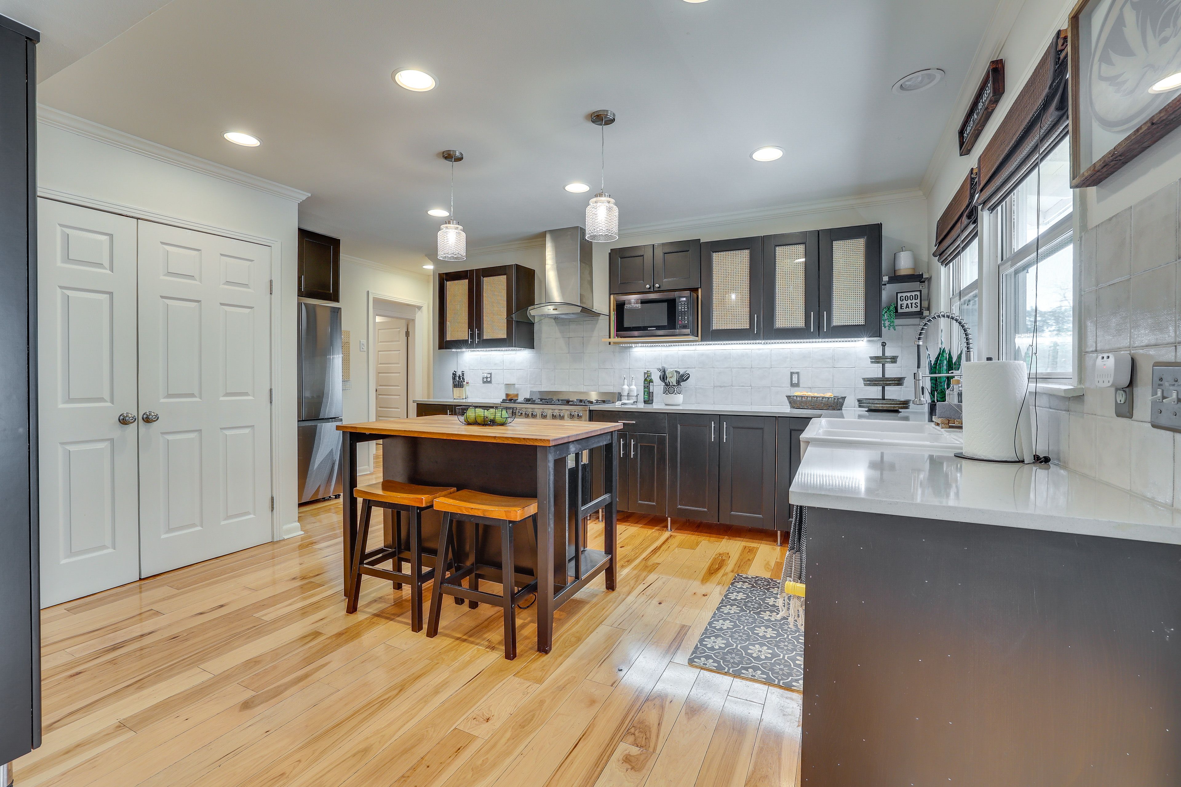 Kitchen | Basic Cooking Essentials | Dishwasher | Wine Rack
