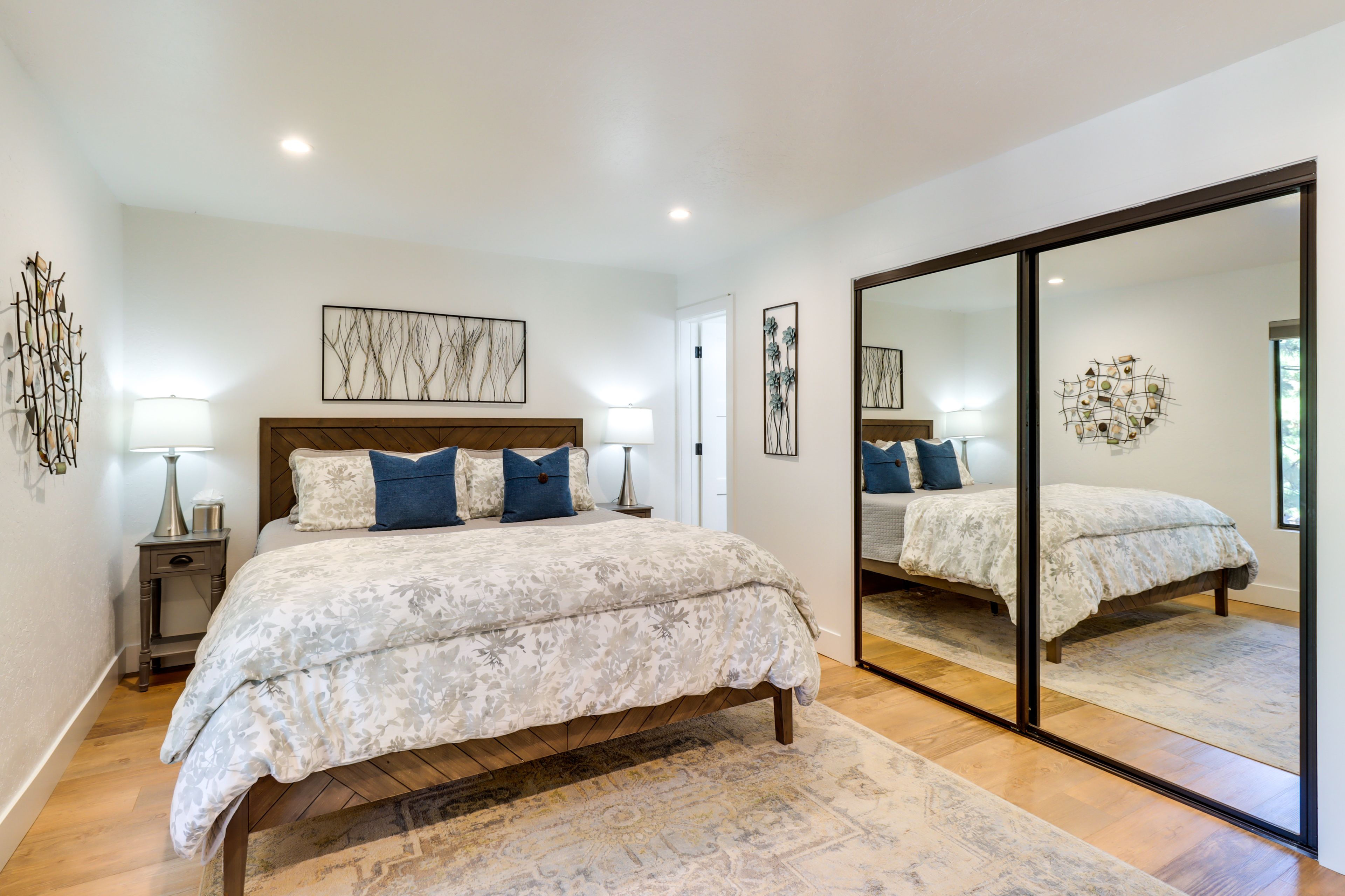 Bedroom 1 | King Bed | Smart TV w/ Cable