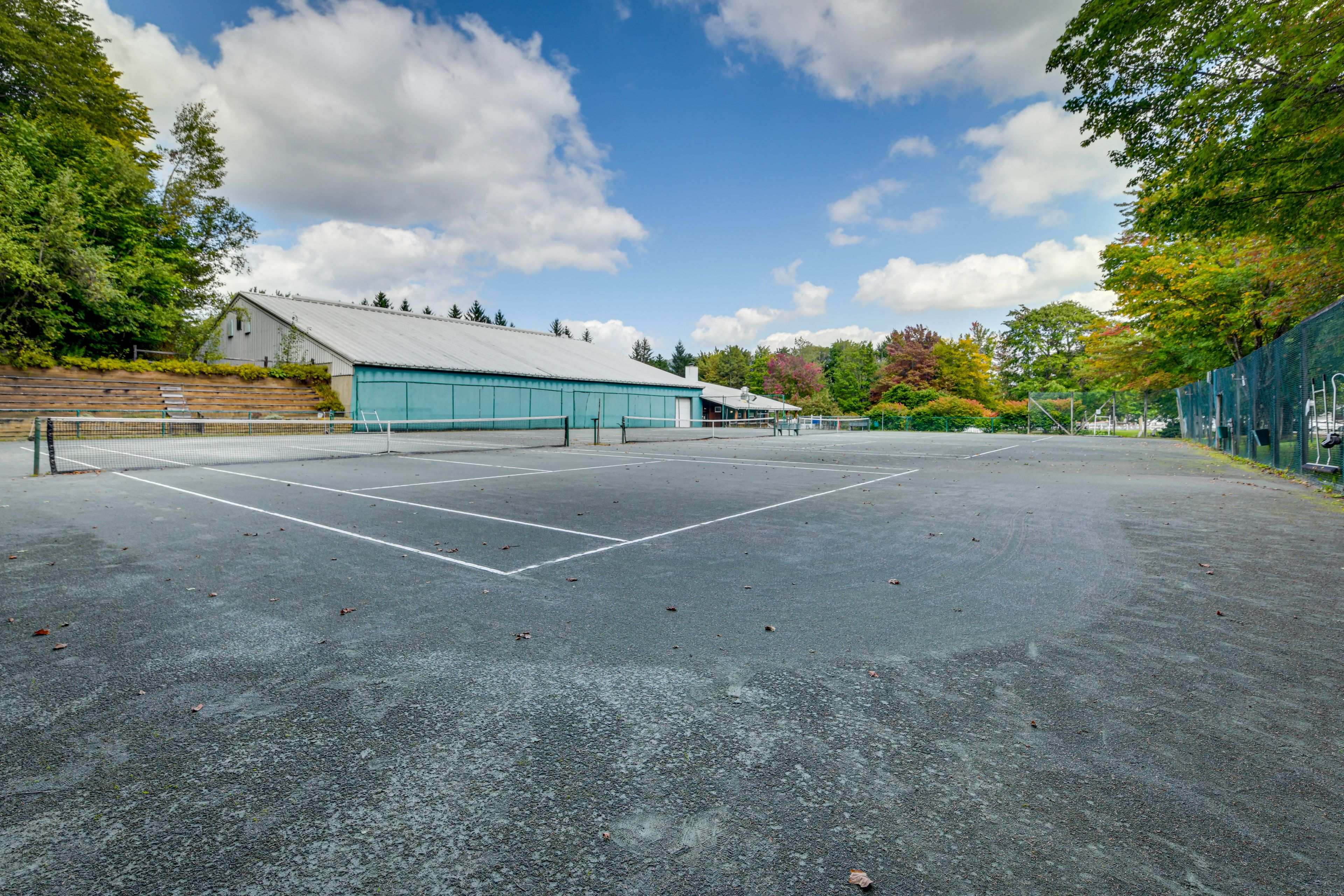 Community Tennis Courts
