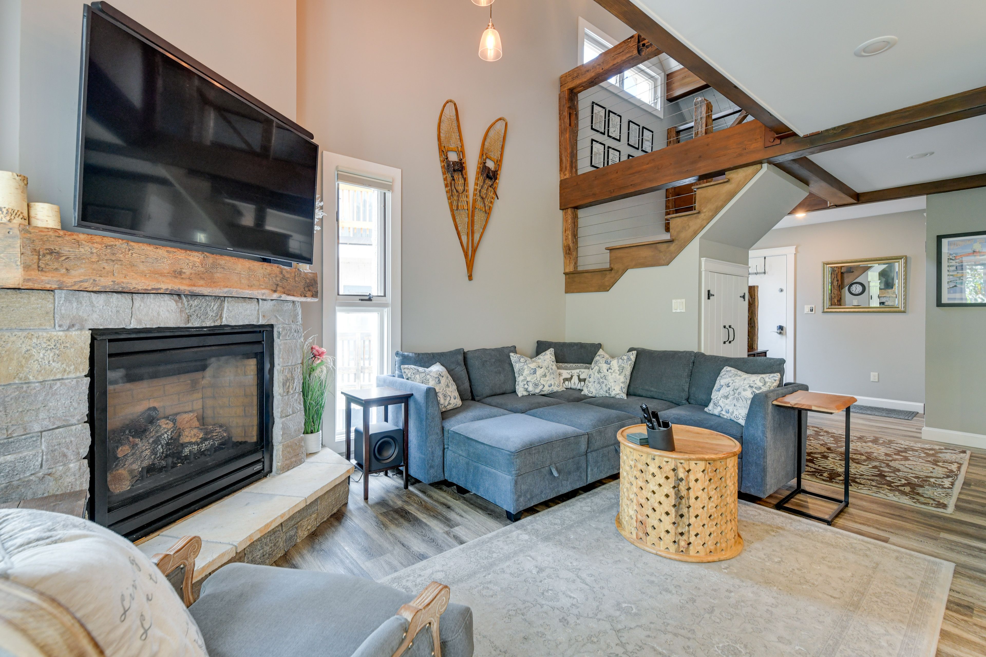 Living Room | Smart TV | Fireplace | Queen Sleeper Sofa