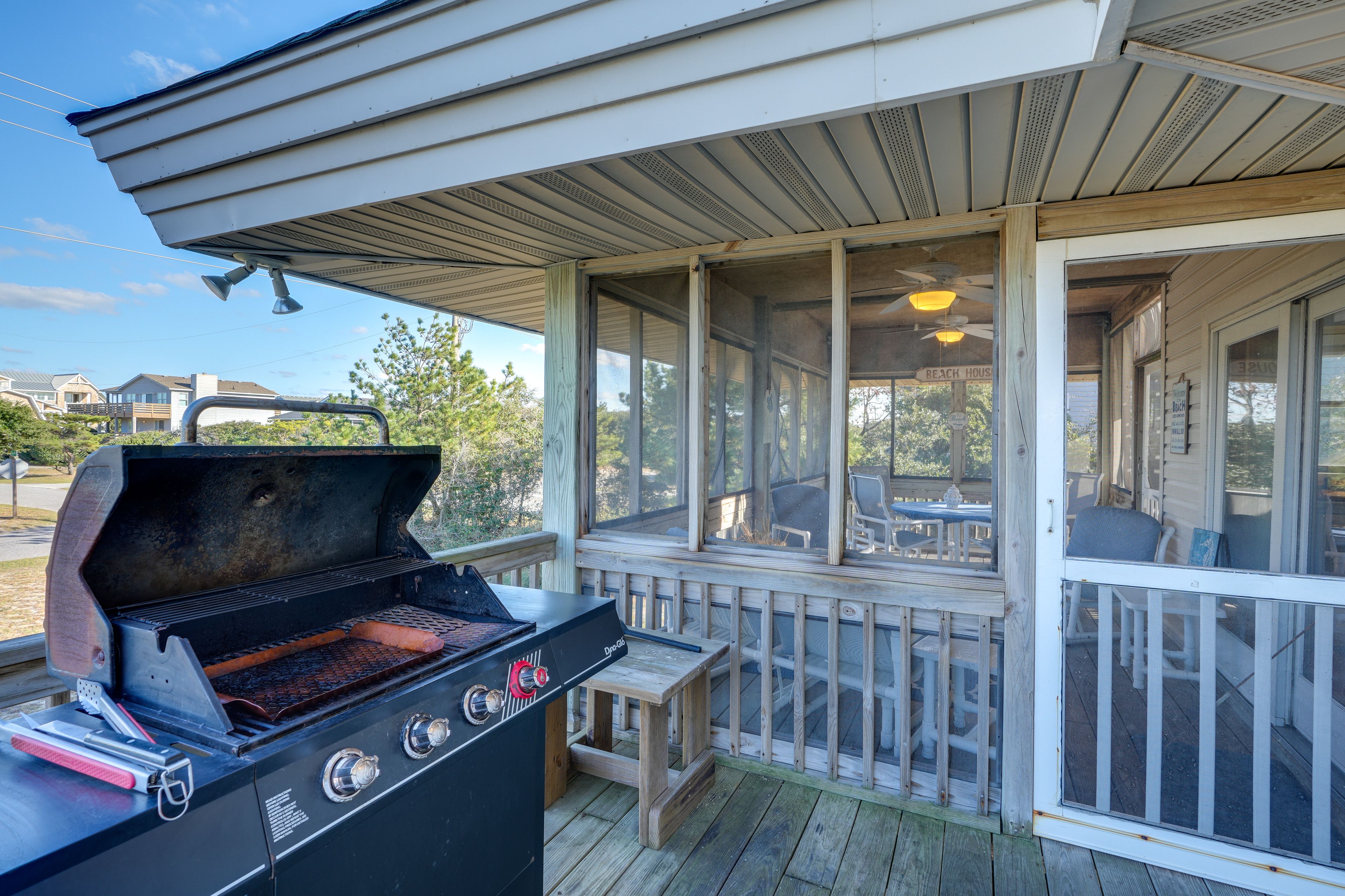 Deck | Gas Grill