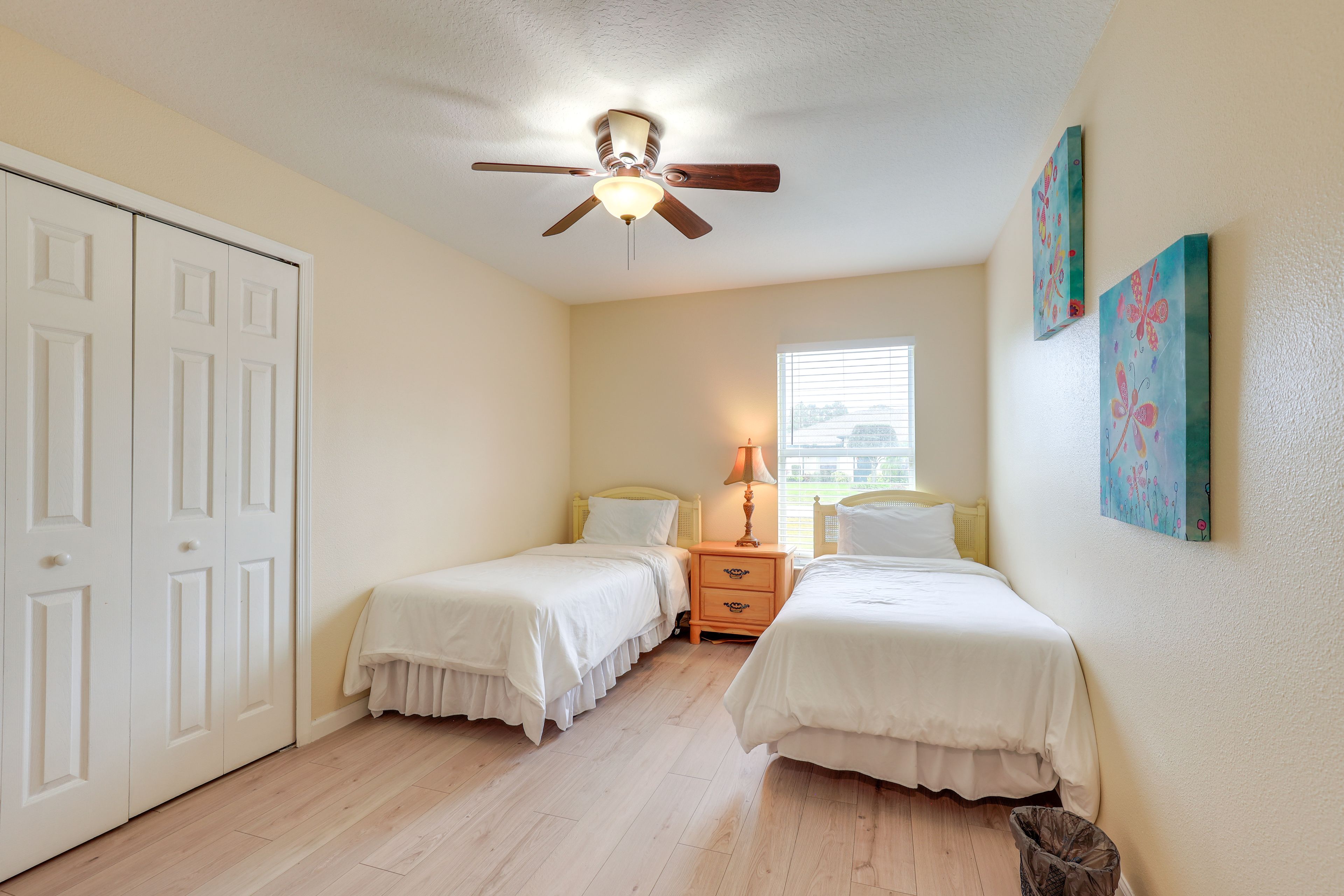 Bedroom 4 | 2 Twin Beds