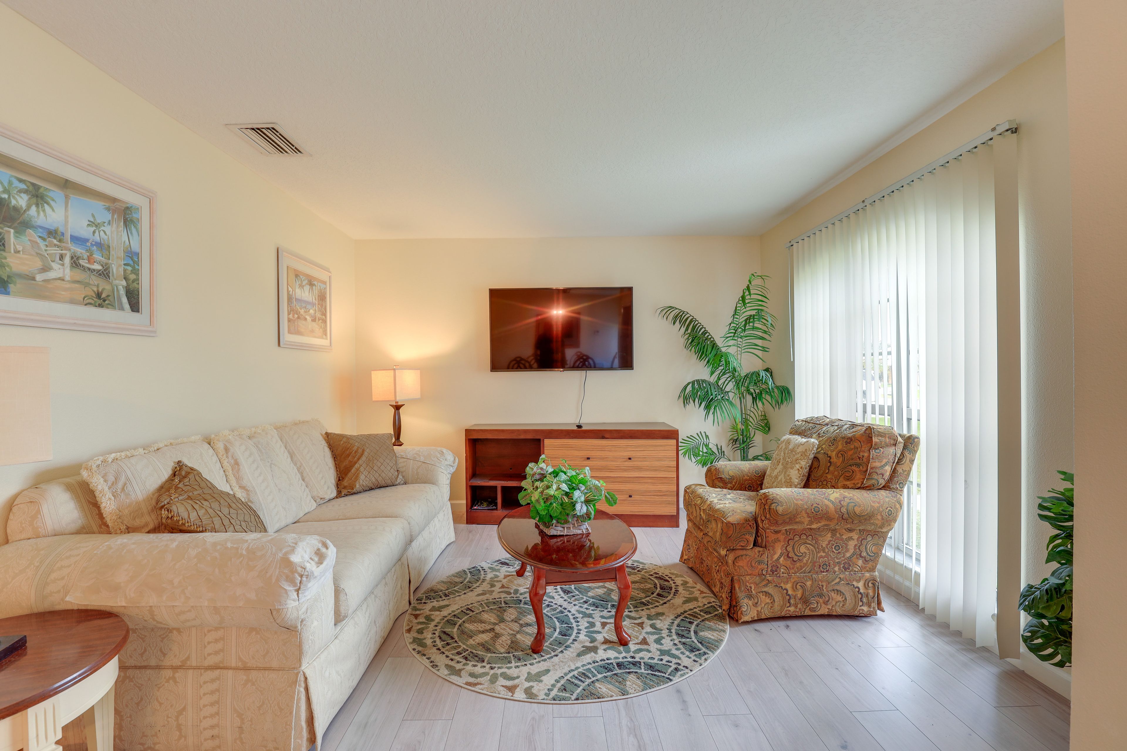 Living Room | Full Sleeper Sofa | Smart TV
