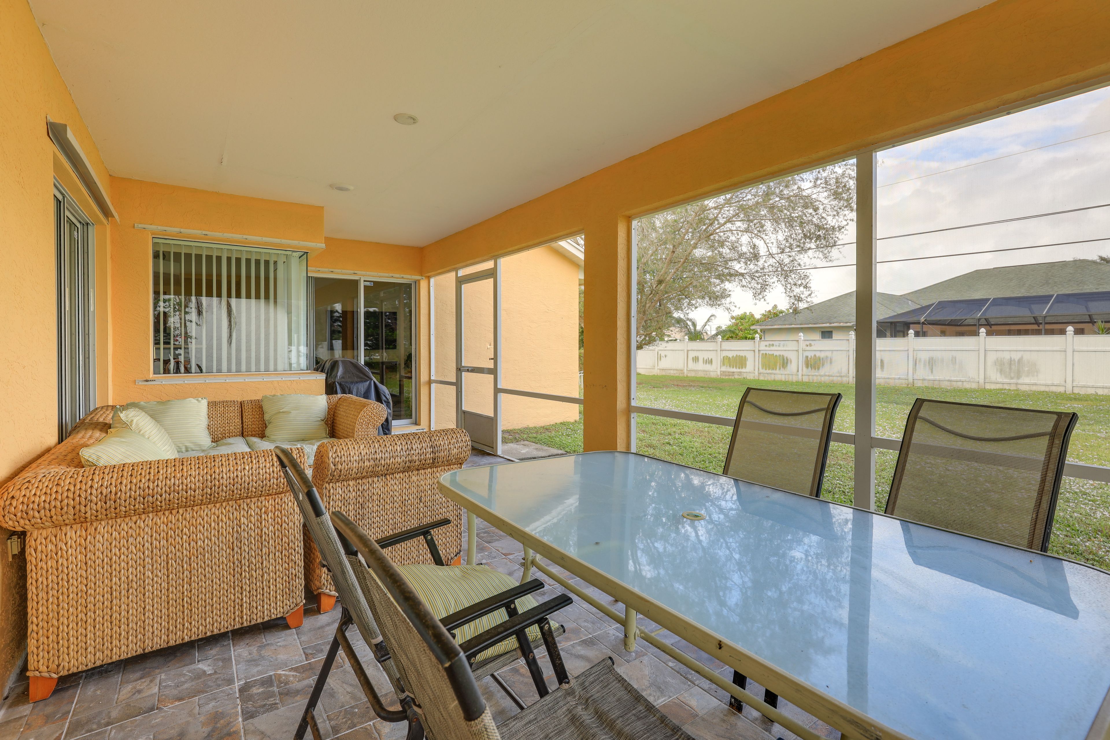 Screened-In Porch | Pet Friendly w/ Fee | Gas Grill