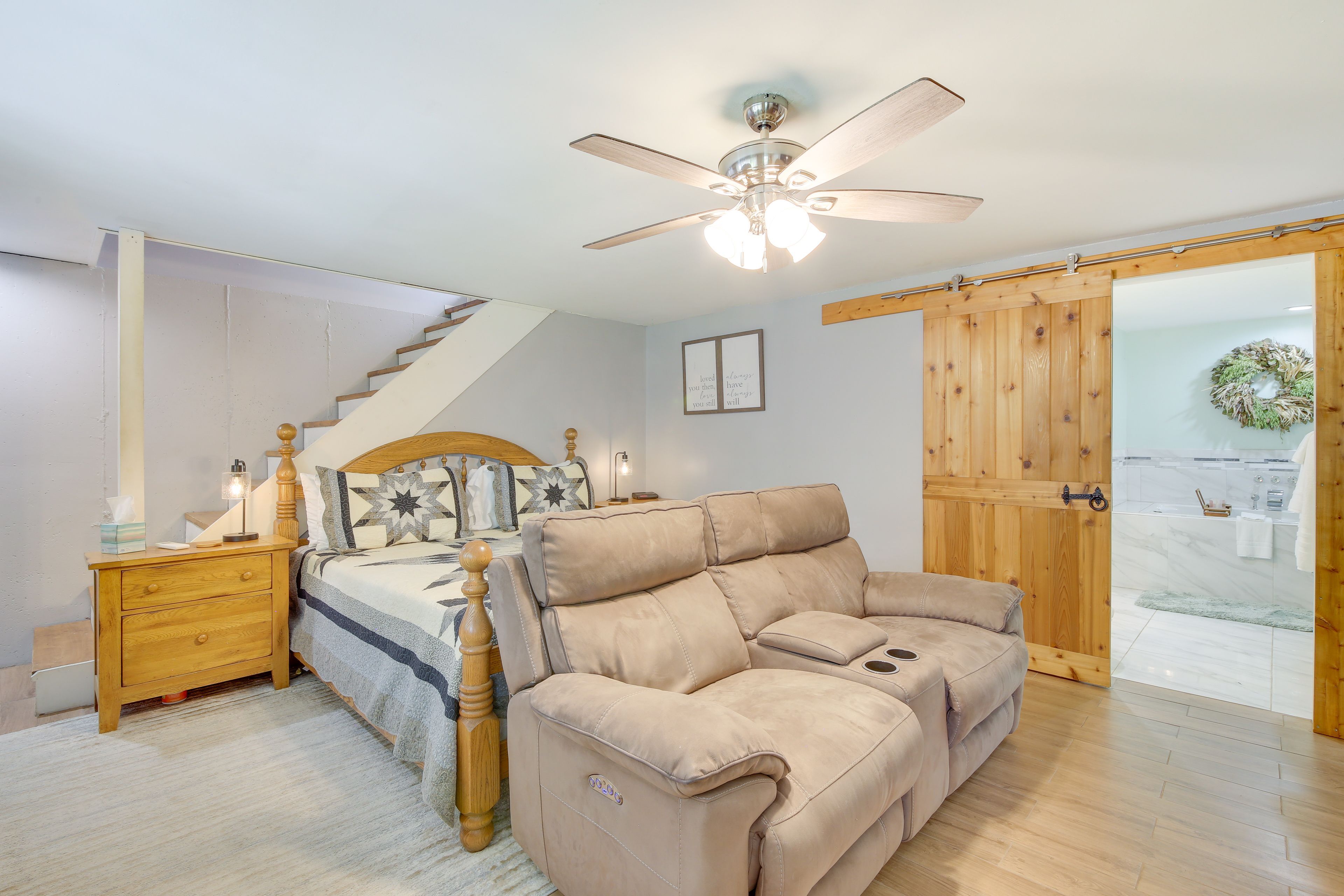 Bedroom 6 | Basement | King Bed