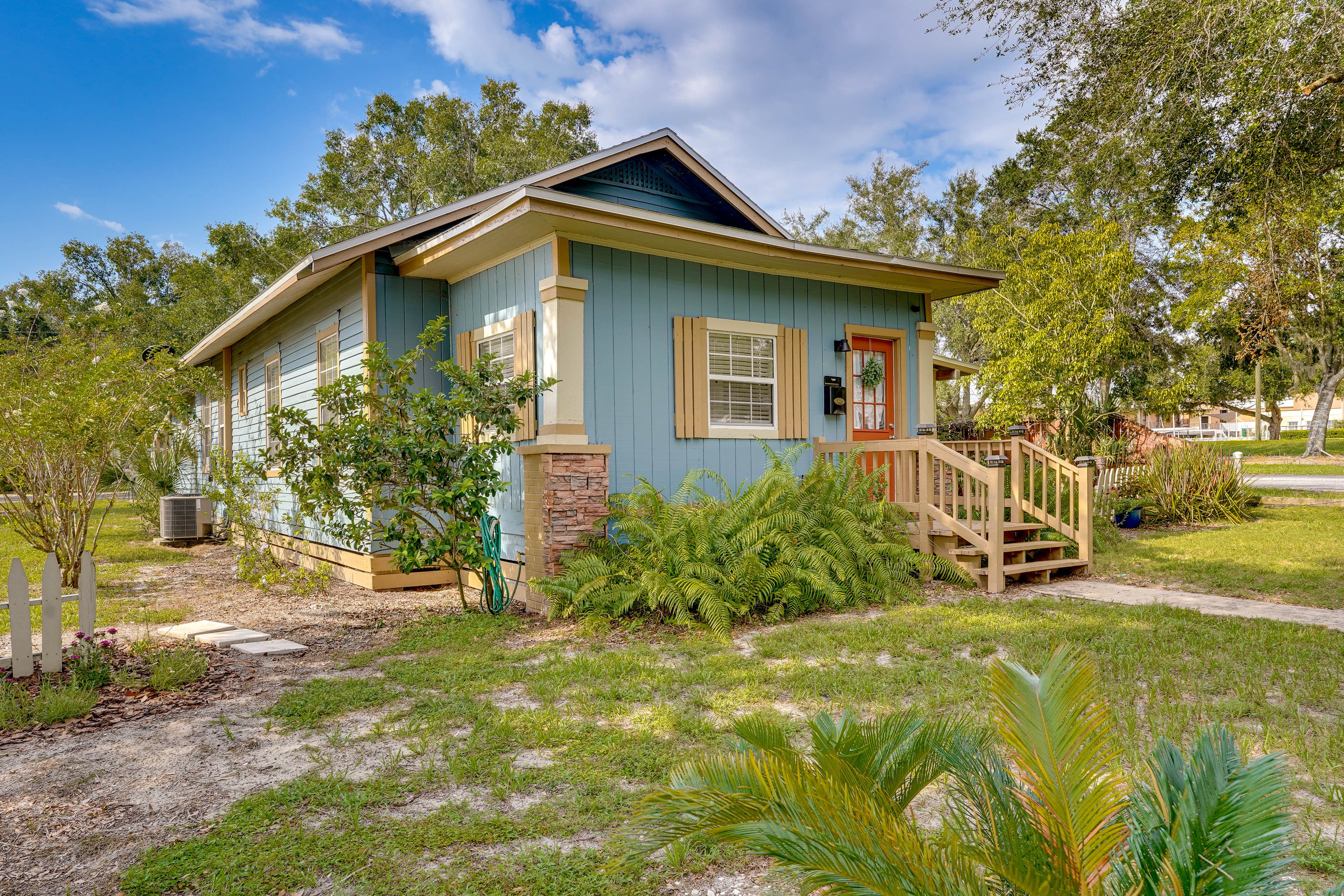 Cottage Exterior | Parking | Carport (1 Vehicle) | Driveway (3 Vehicles)