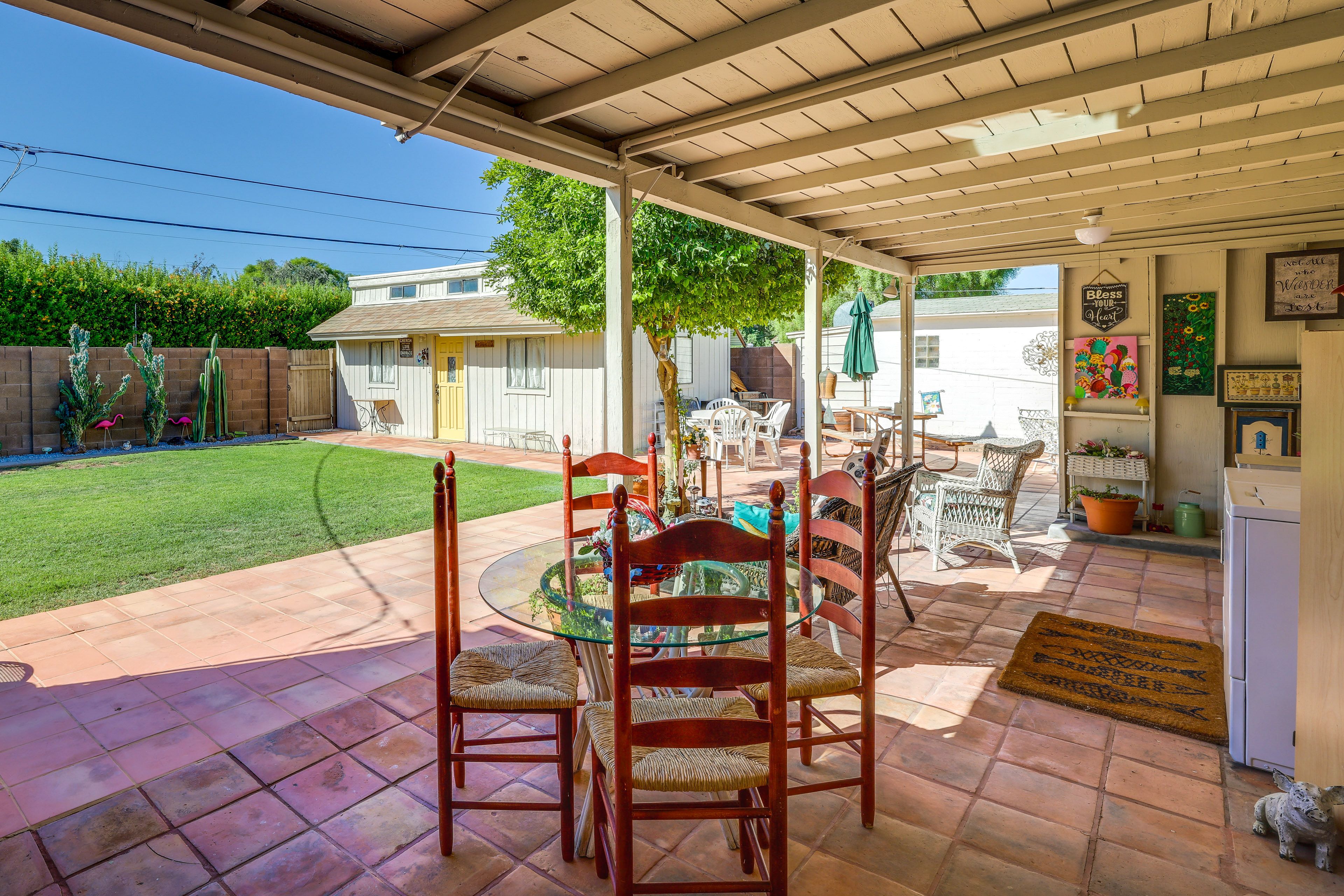 Backyard | Multiple Dining Areas | Gas Grill