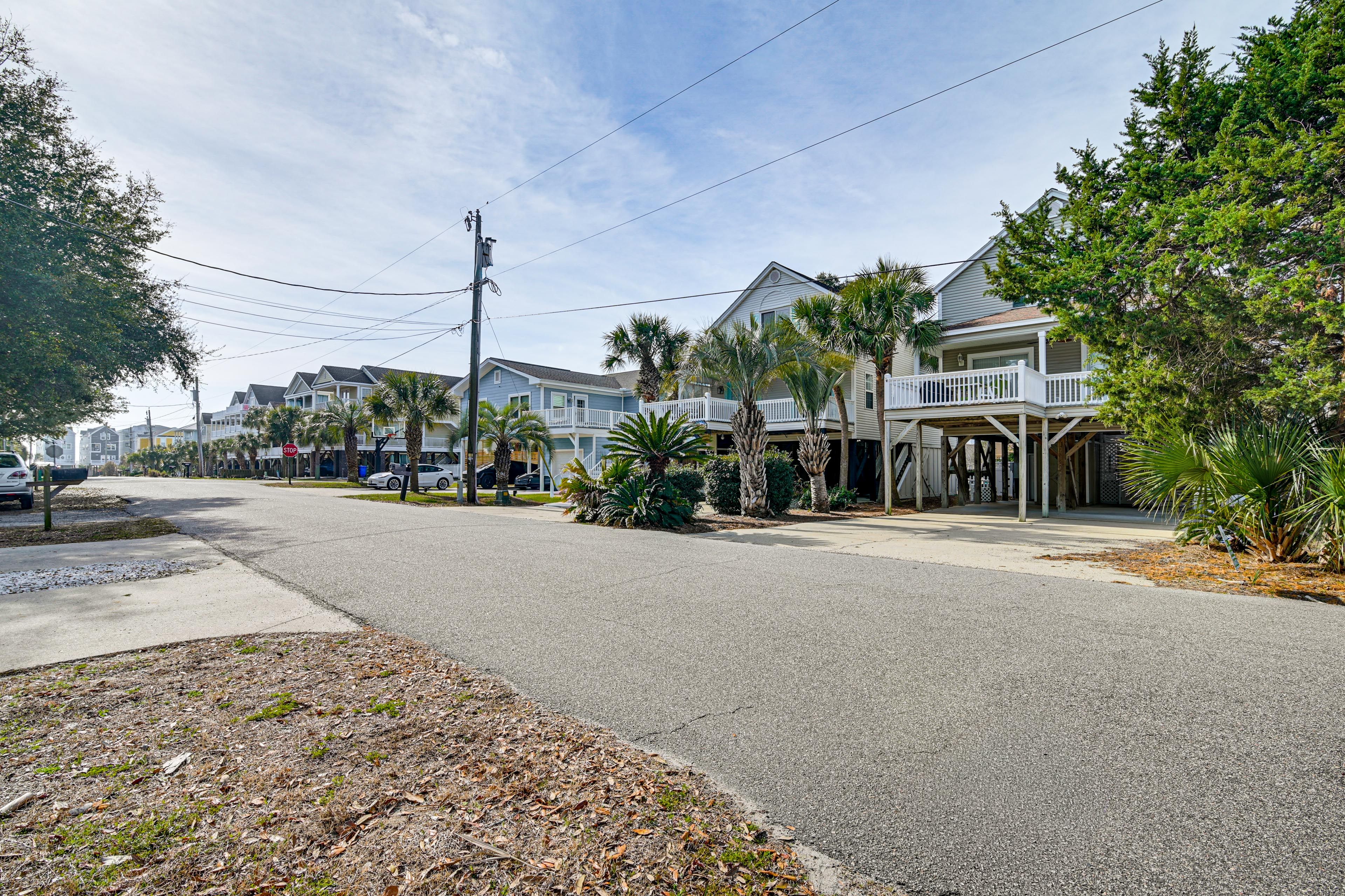 Driveway Parking | 4 Vehicles