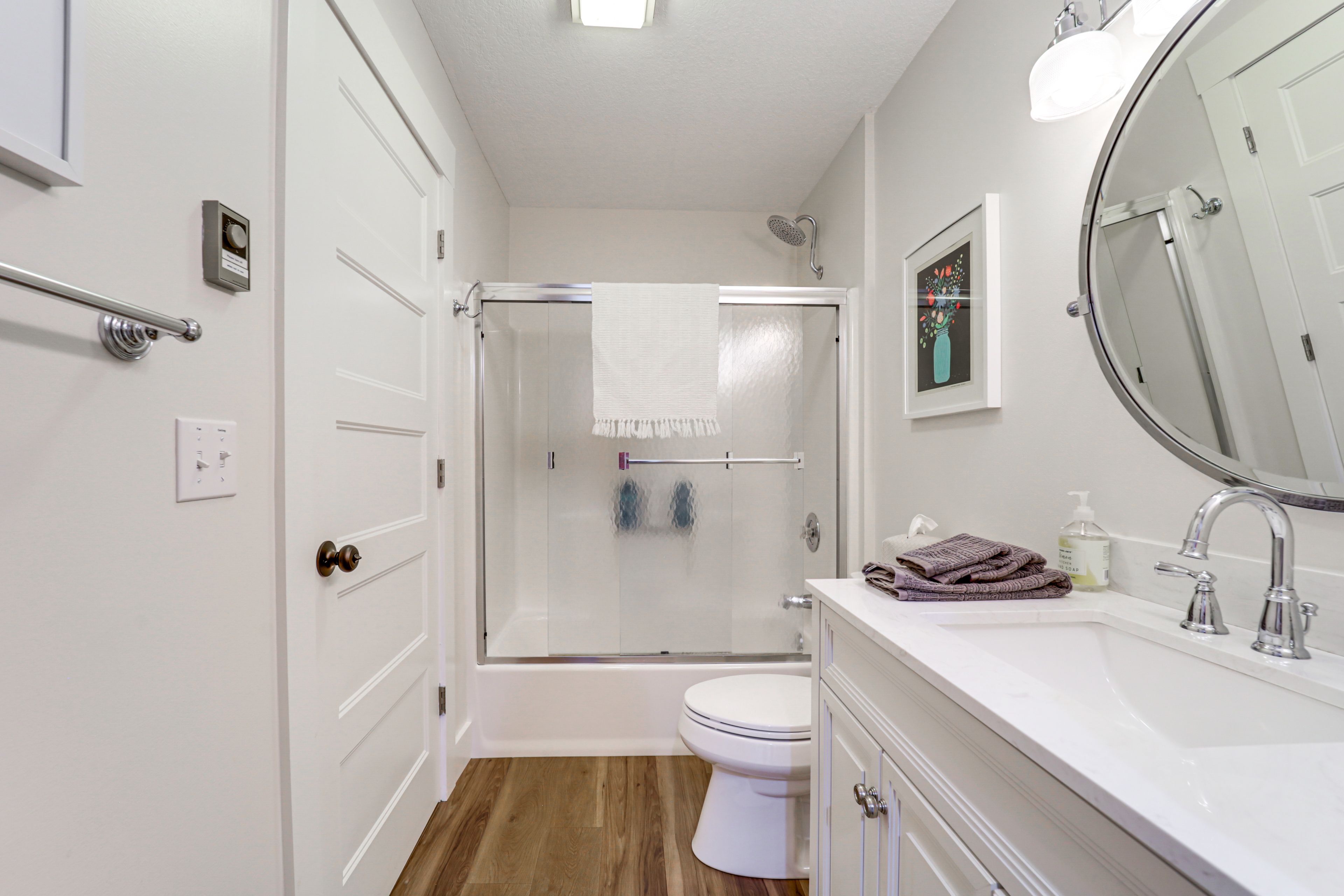 En-Suite Bathroom | Towels Provided