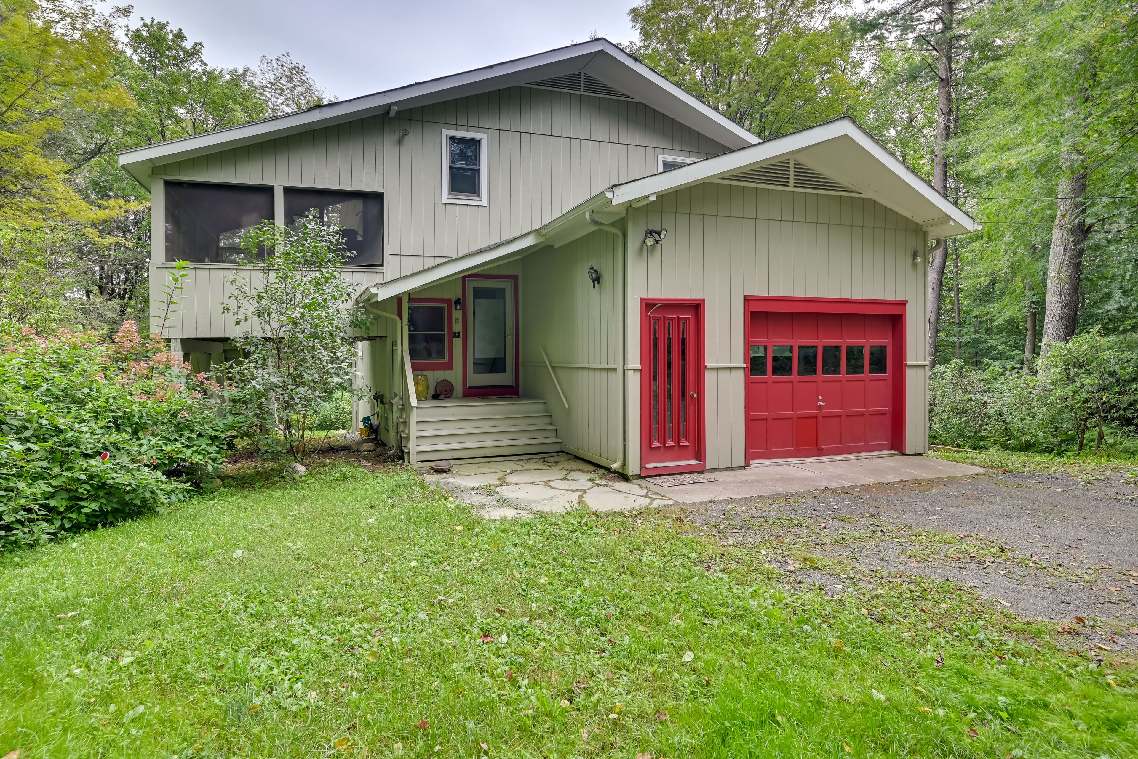 Tolland Vacation Rental | 3BR | 3BA | Steps Required | 1,760 Sq Ft