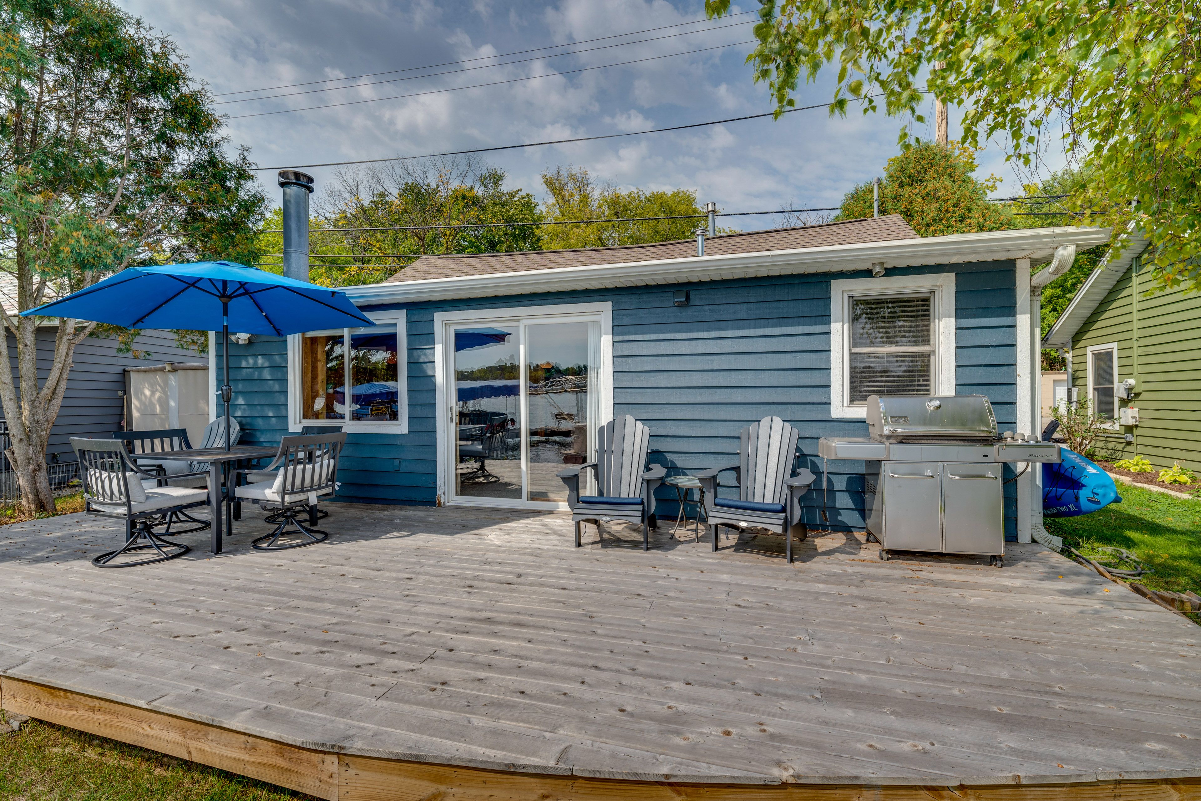 Deck | Gas Grill | Outdoor Seating & Dining