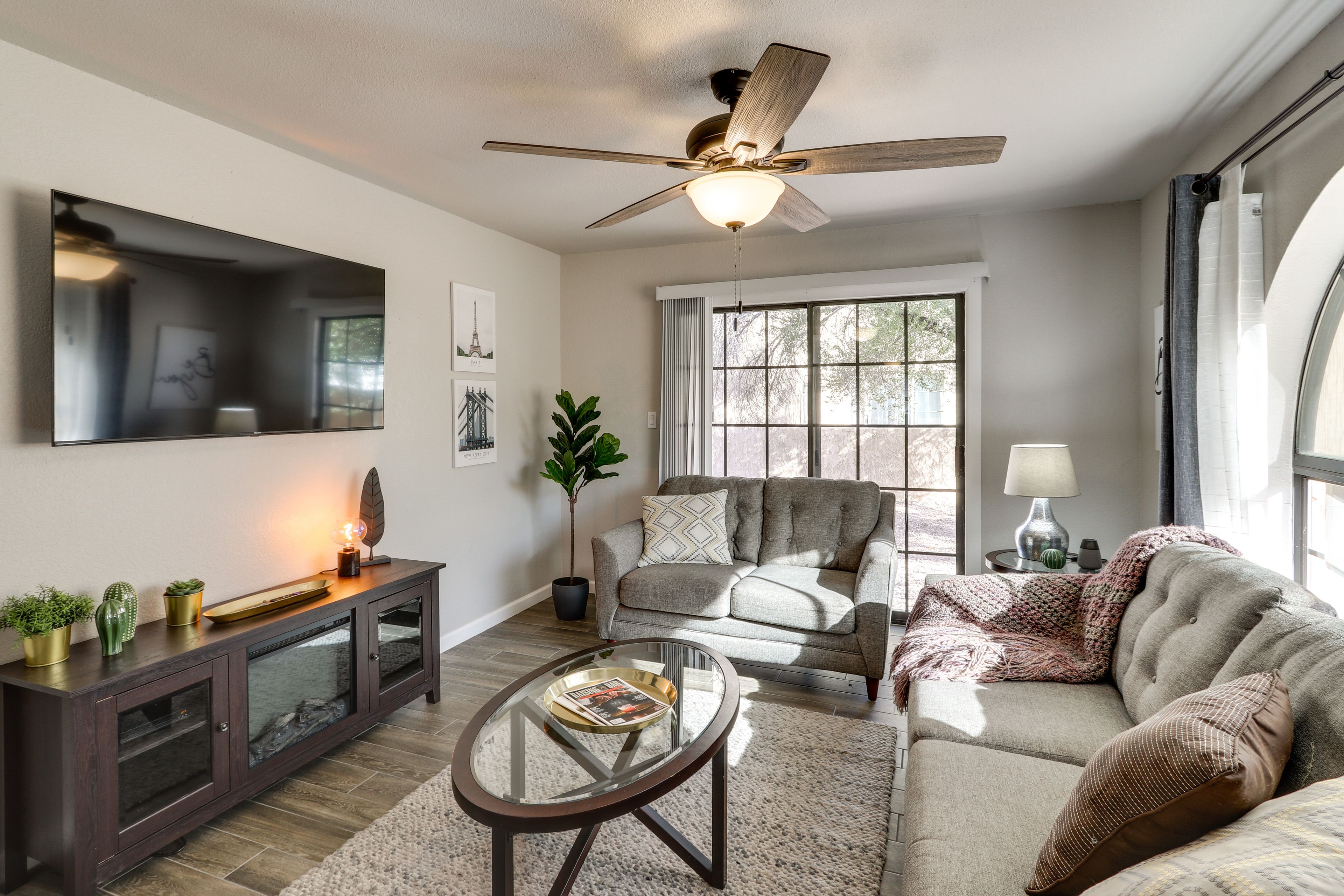 Casa Grande Vacation Rental | 2BR | 2BA | 1,001 Sq Ft | 1 Step to Enter