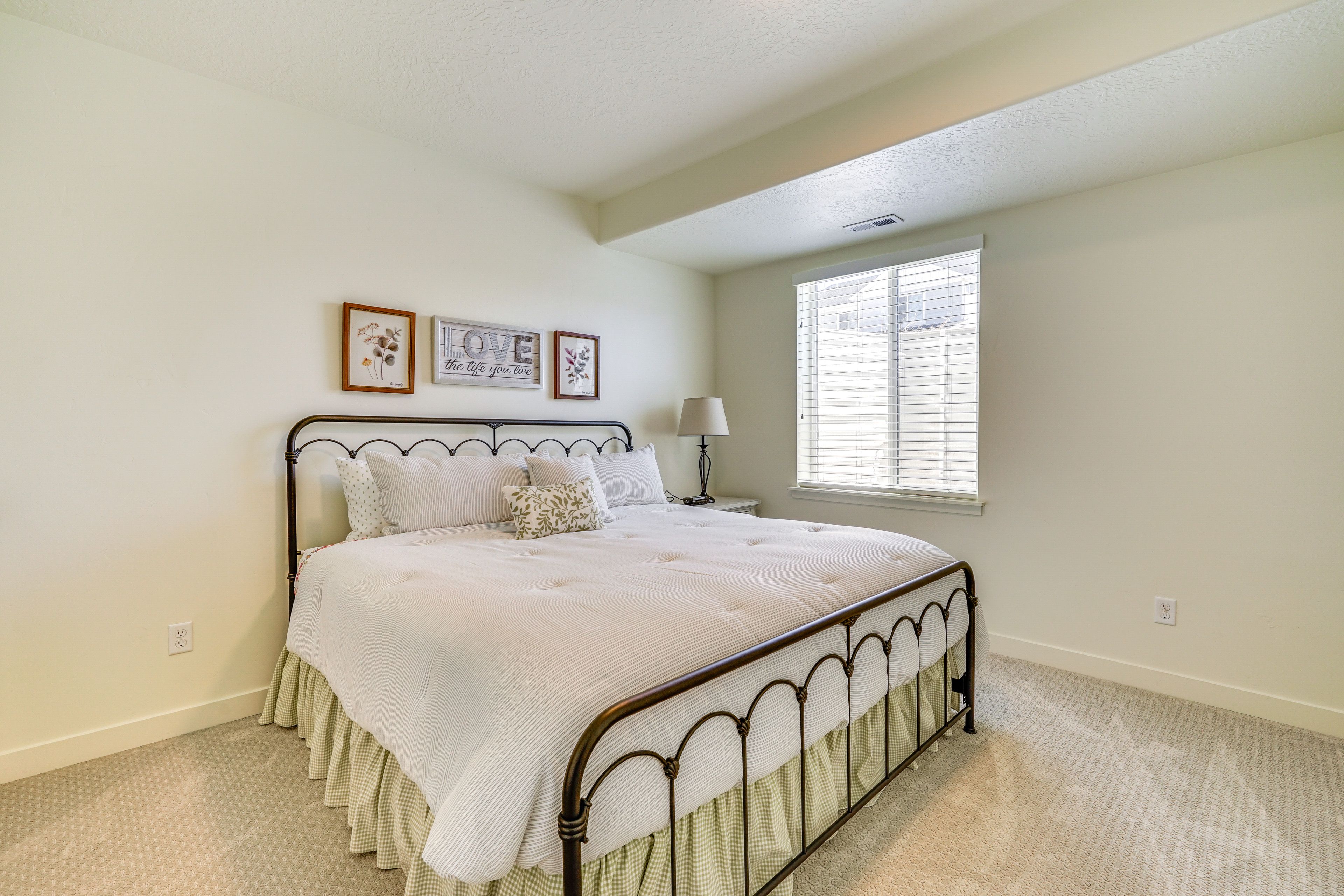 Bedroom 5 | King Bed | Basement