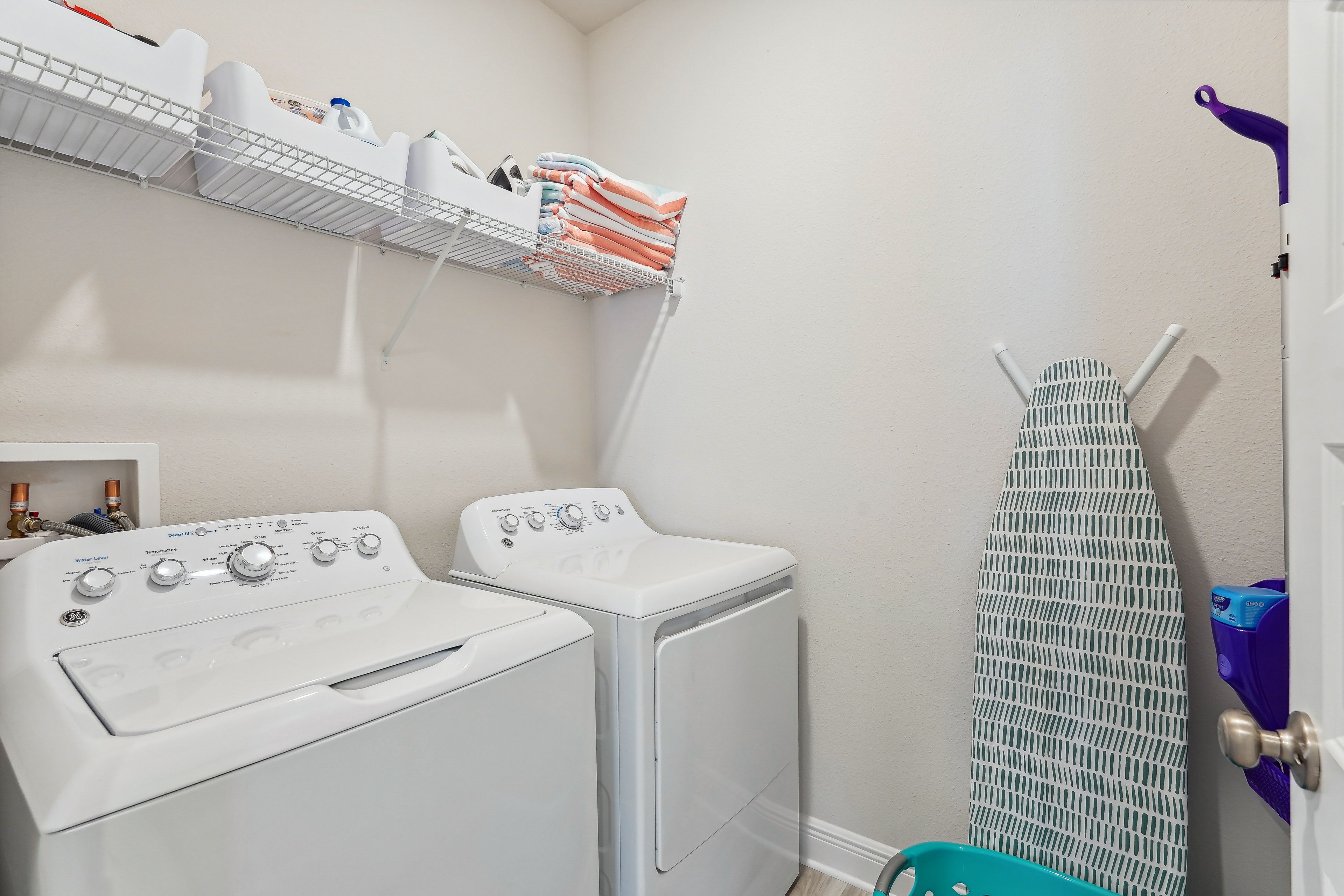 Washer & Dryer