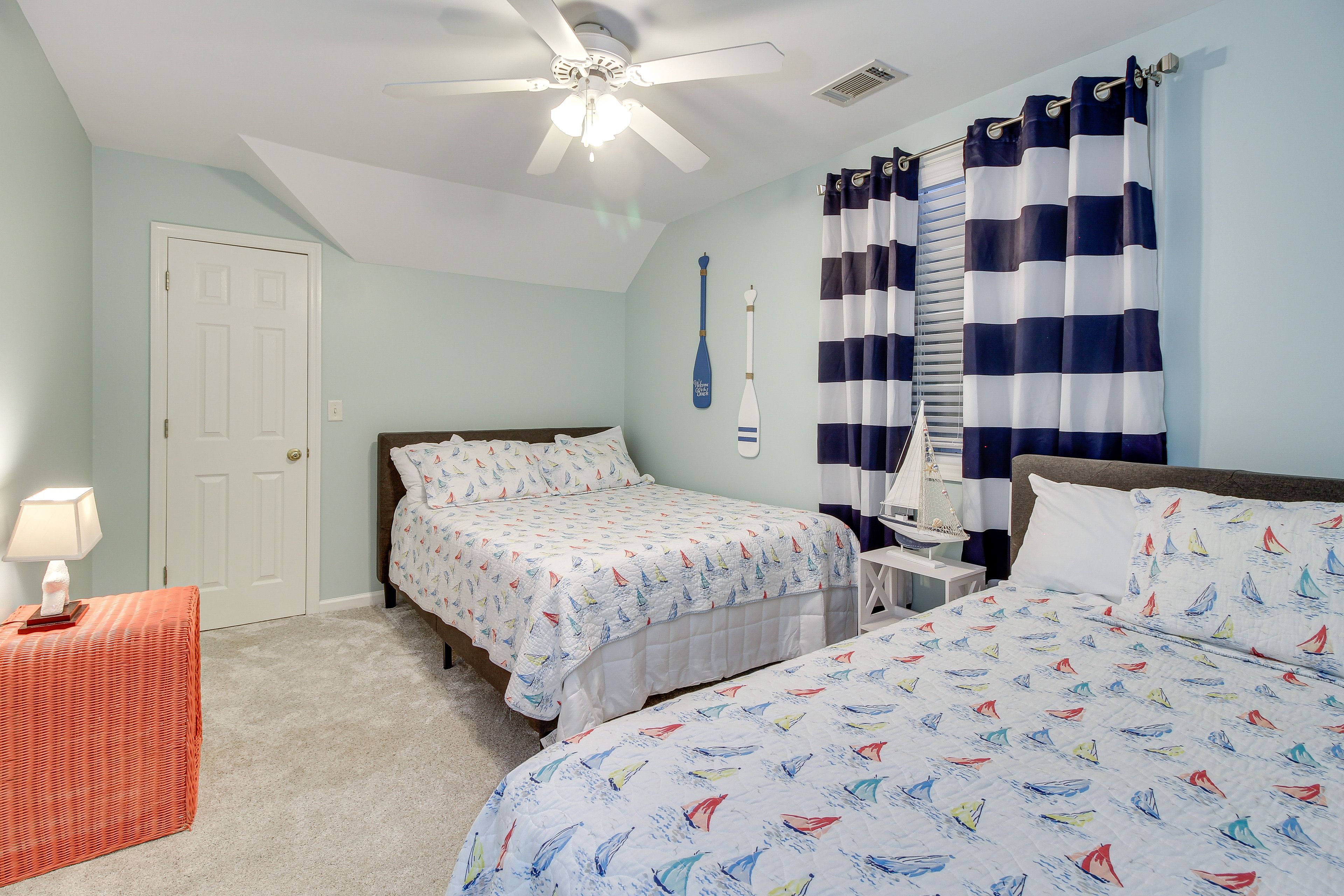 Bedroom 2 | 2 Full Beds | 2nd Floor