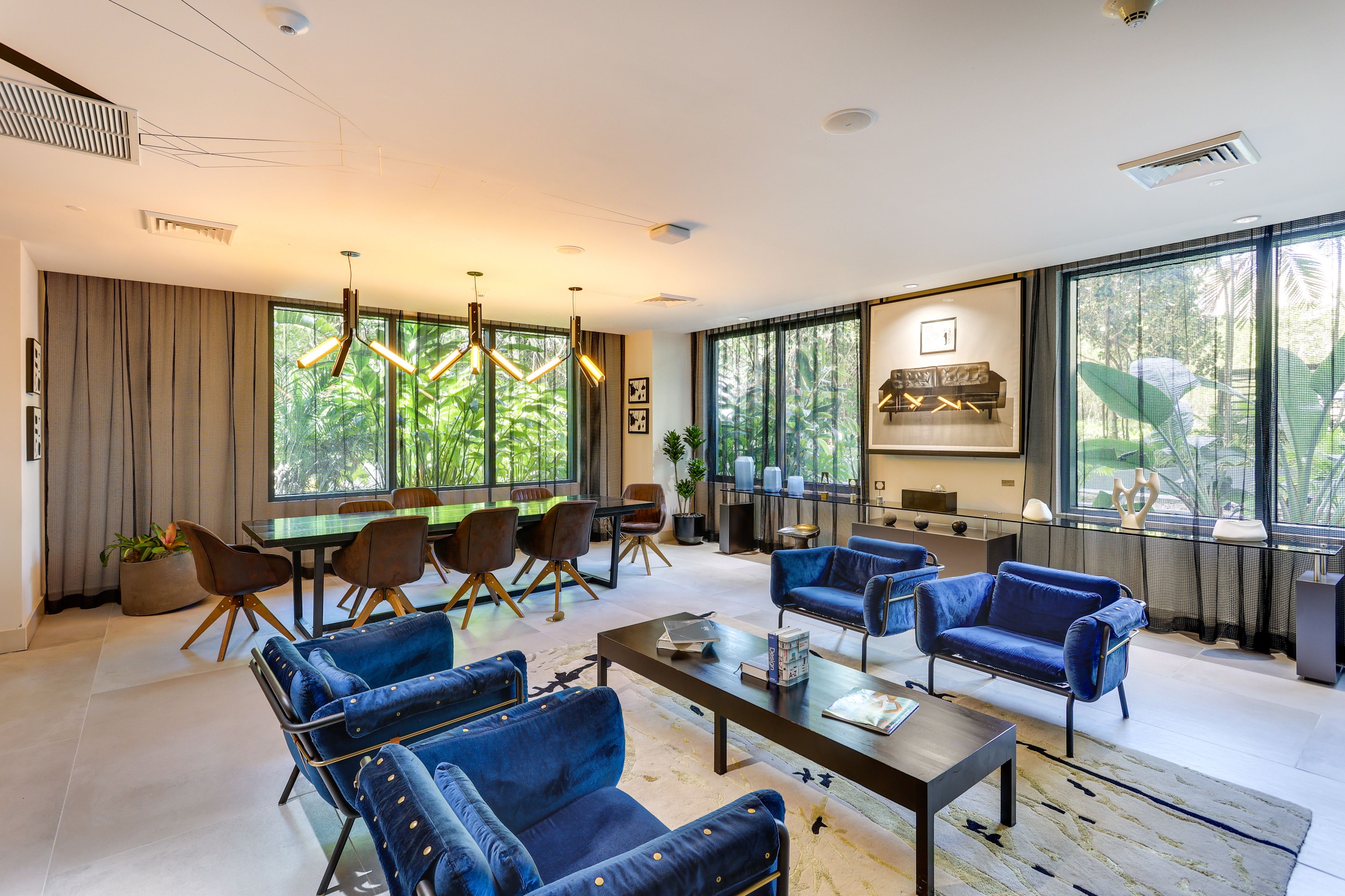 Community Amenities | Business Center | Gym | Pool | Hot Tub | Tennis Court