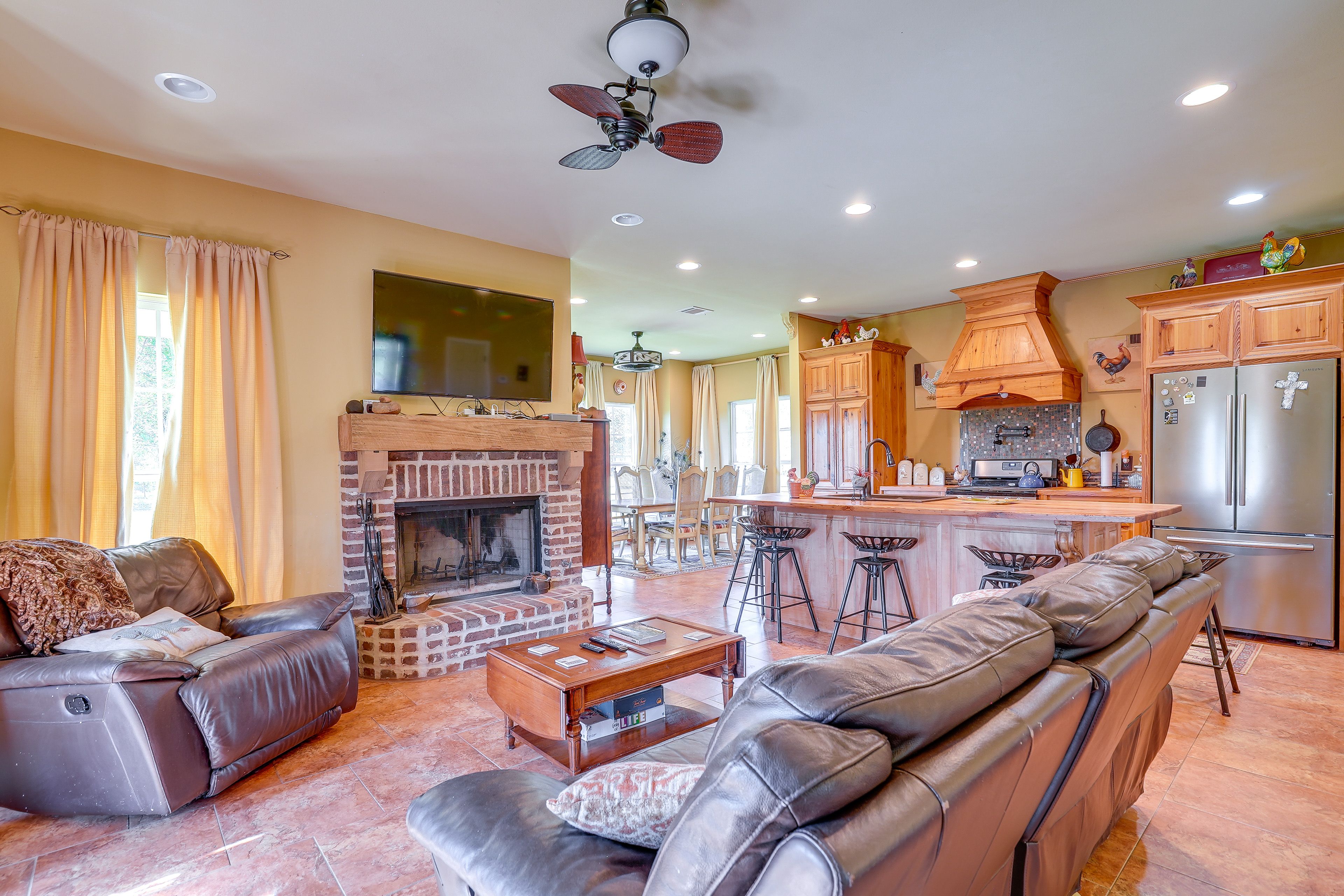 Haynesville Vacation Rental | 1BR | 1.5BA | 1 Entry Step | 1,500 Sq Ft