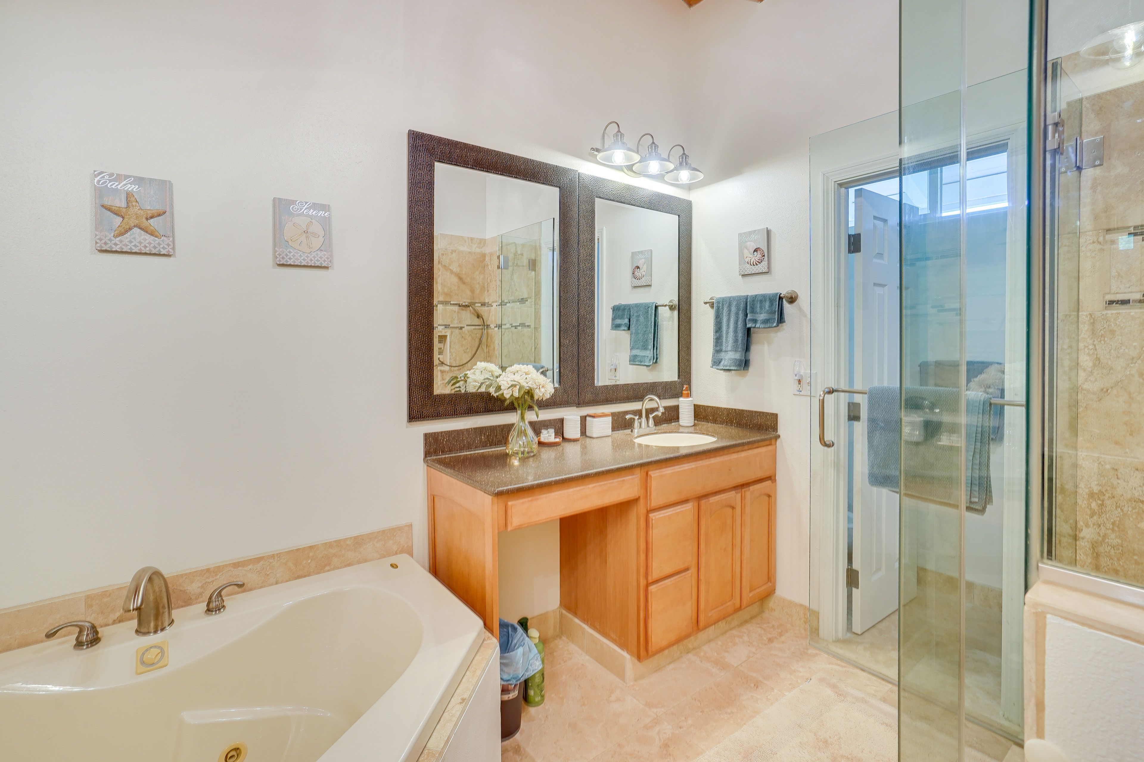 En-Suite Bathroom | Jetted Tub