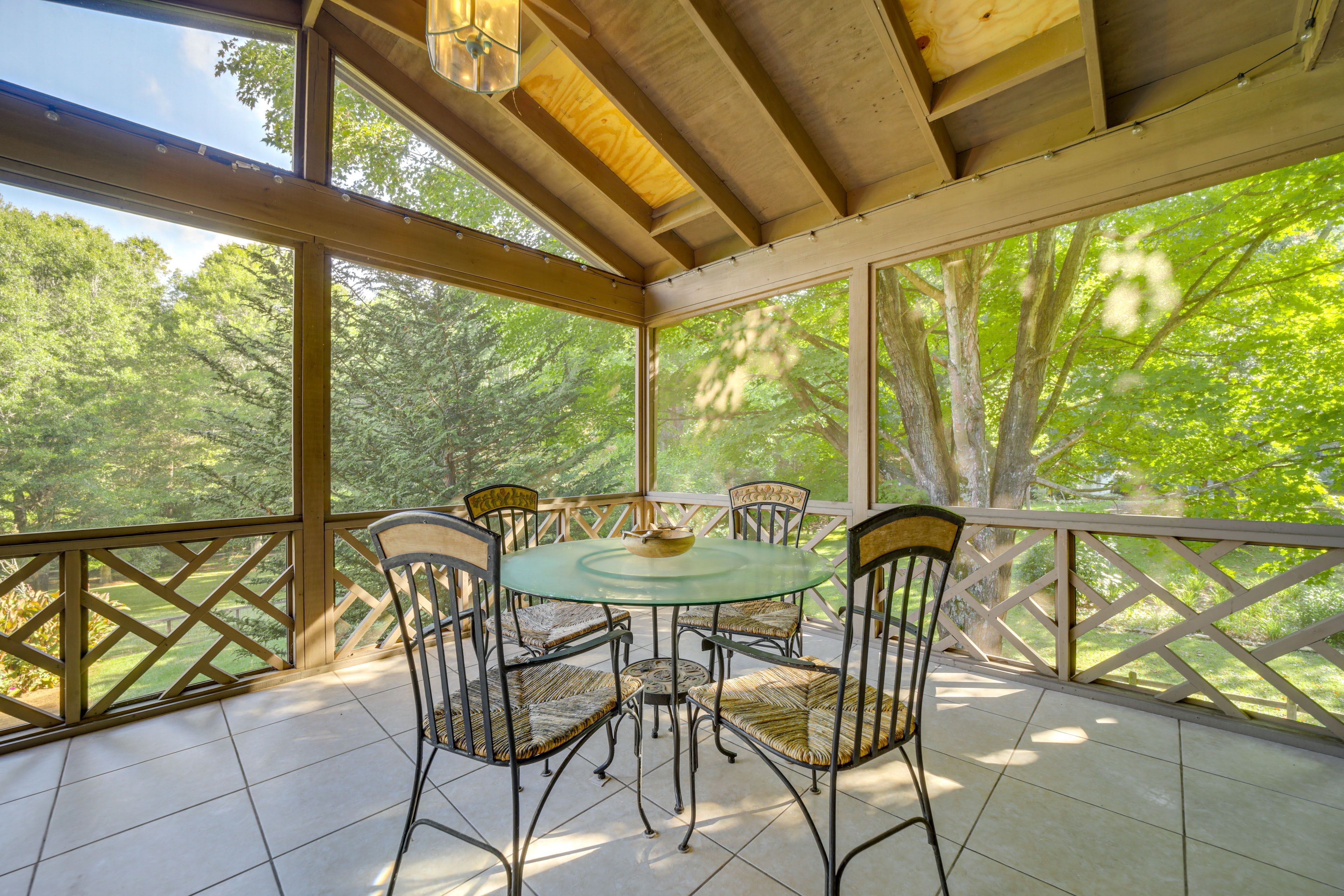 Maggie Valley Vacation Rental | 4BR | 3BA | 2,400 Sq Ft | Stairs Required