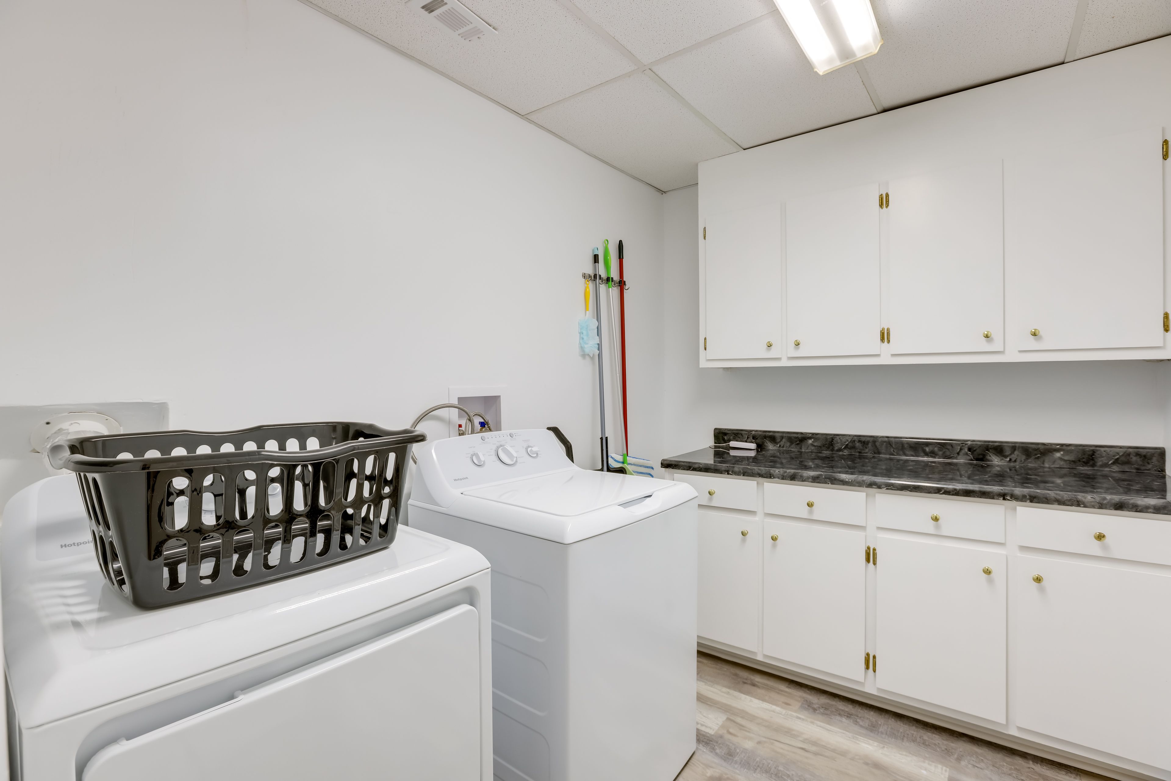 Laundry Area | Washer/Dryer | Hangers | Iron/Board | Trash Bags/Paper Towels