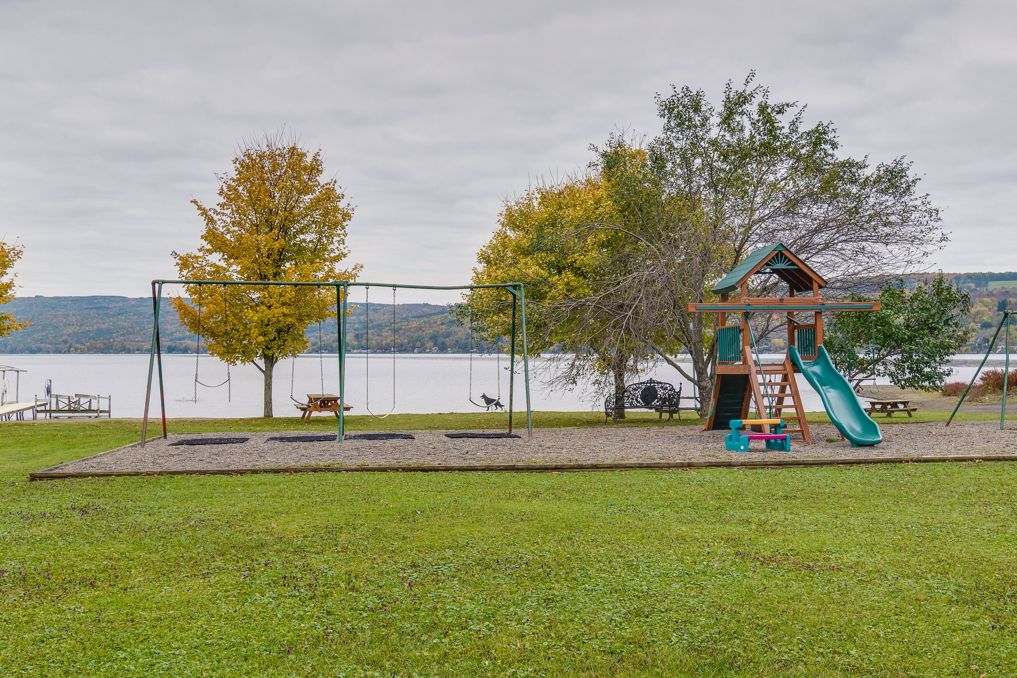 Walk to Honeoye Lake