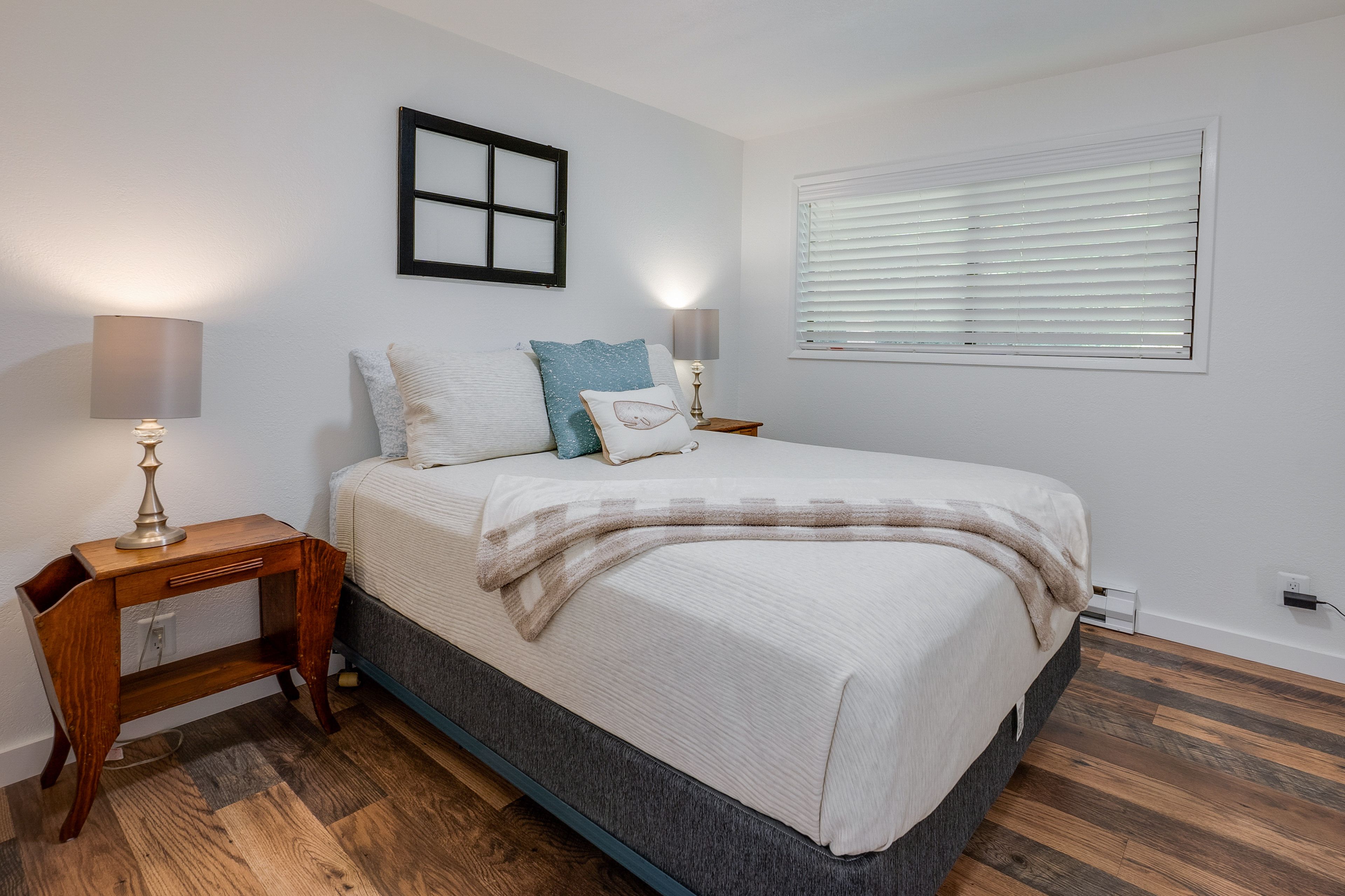 Bedroom 3 | Queen Bed