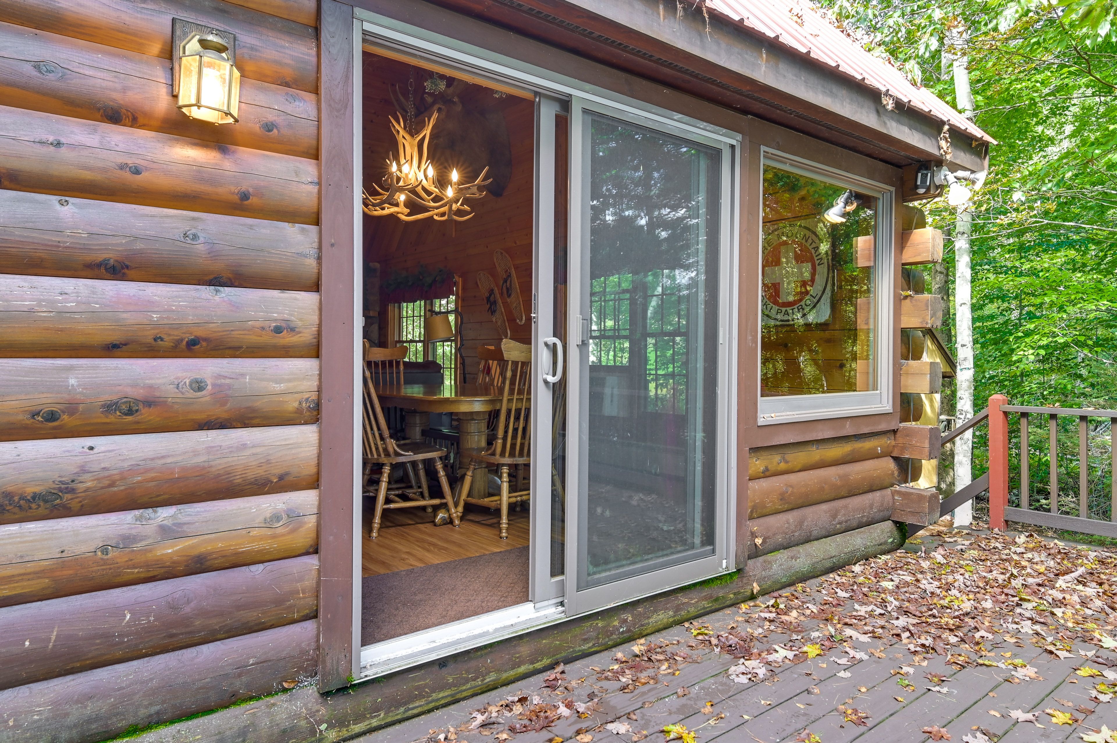 Private Deck