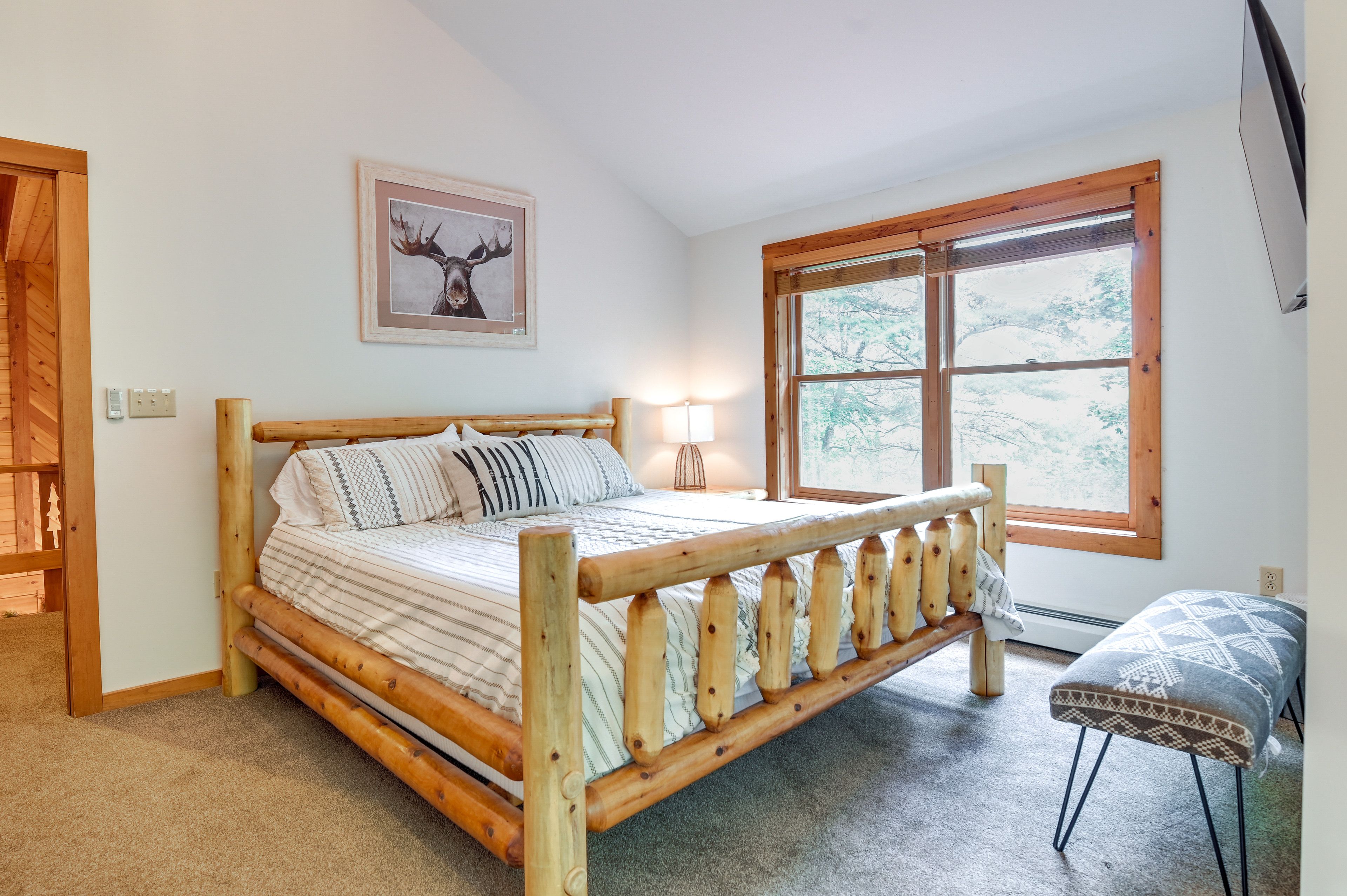 Bedroom 1 | King Bed | 2nd Floor