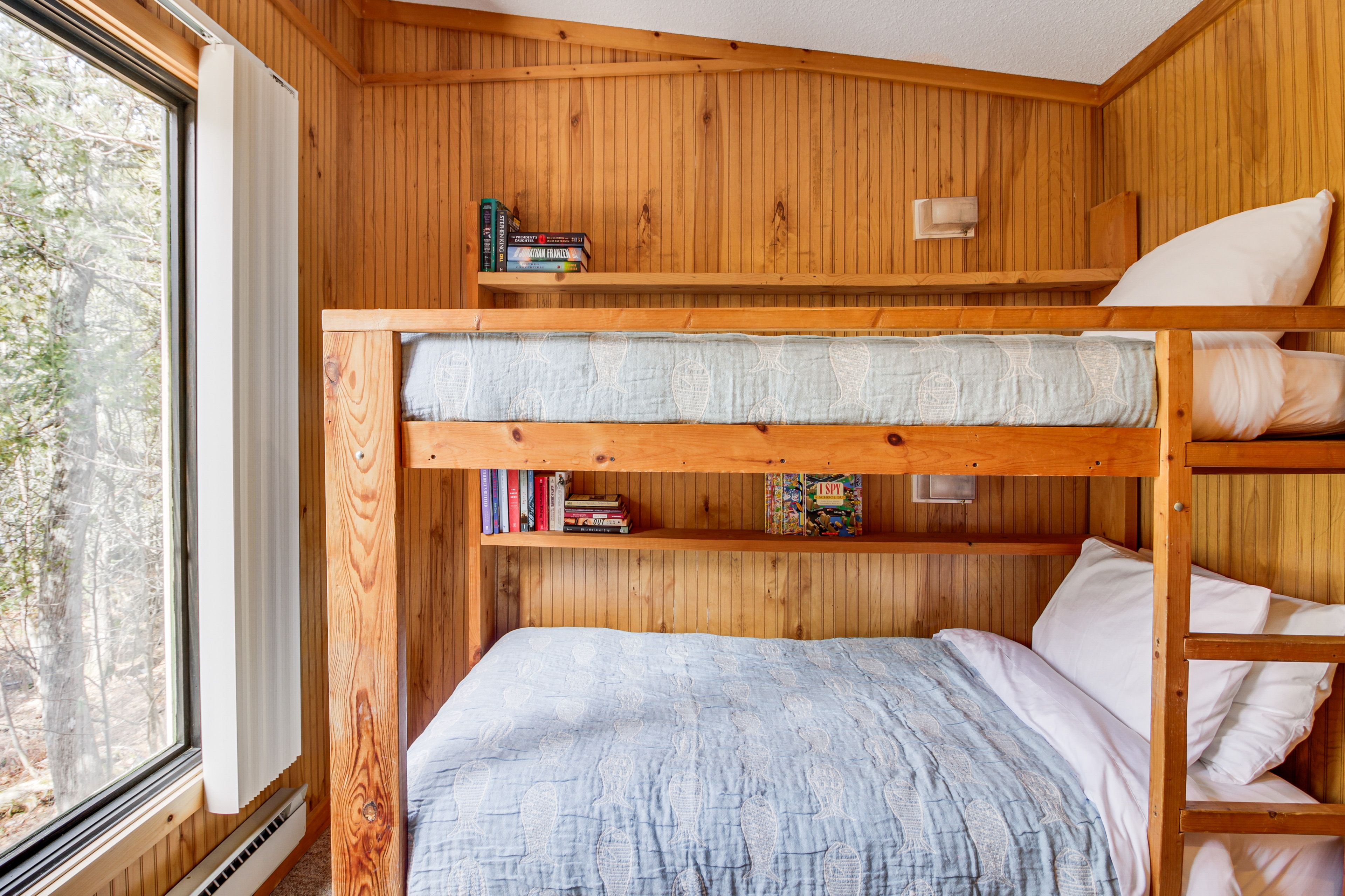 Bedroom 3 | Twin Bunk Bed | Books | 2nd Floor