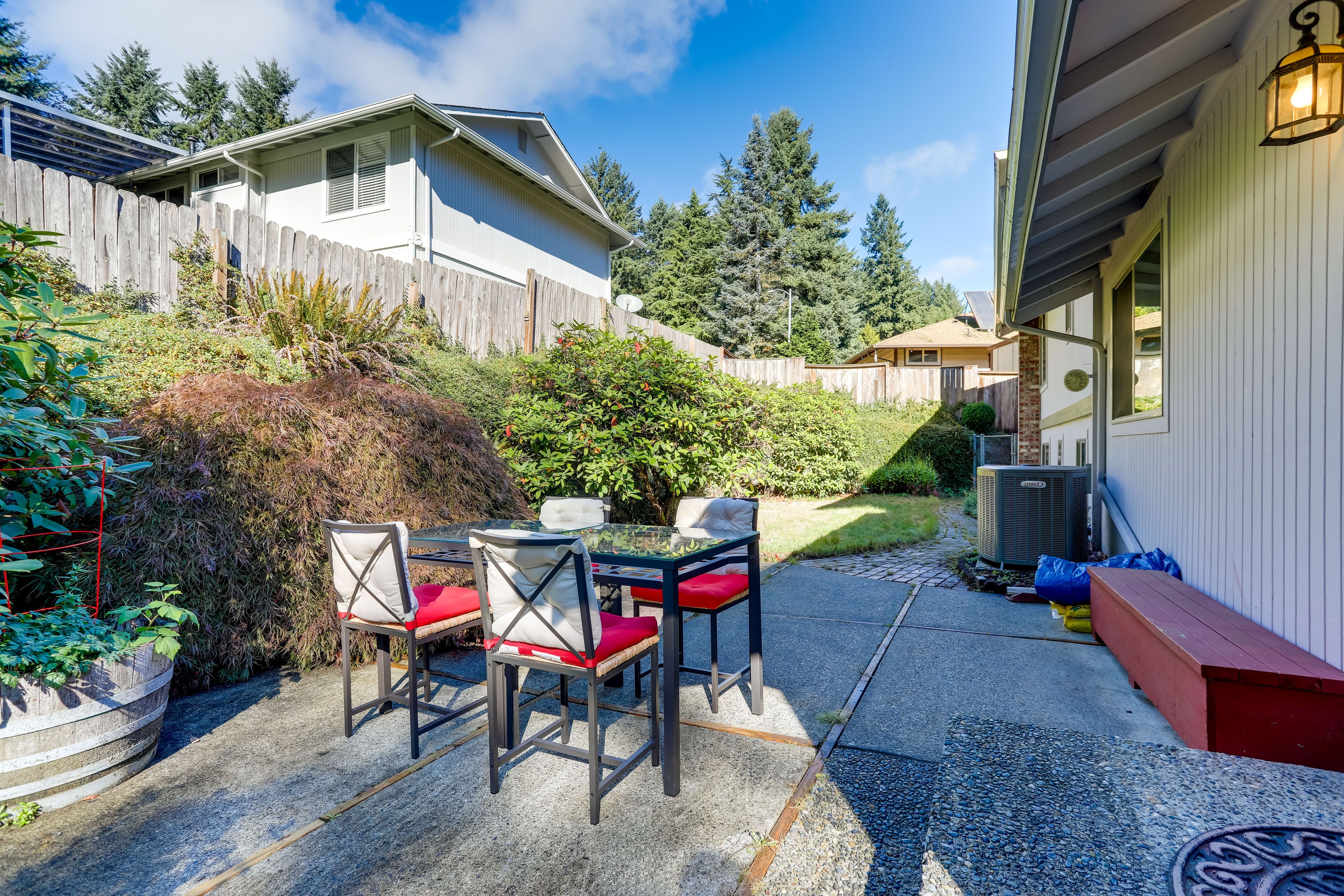 Patio | Private Backyard