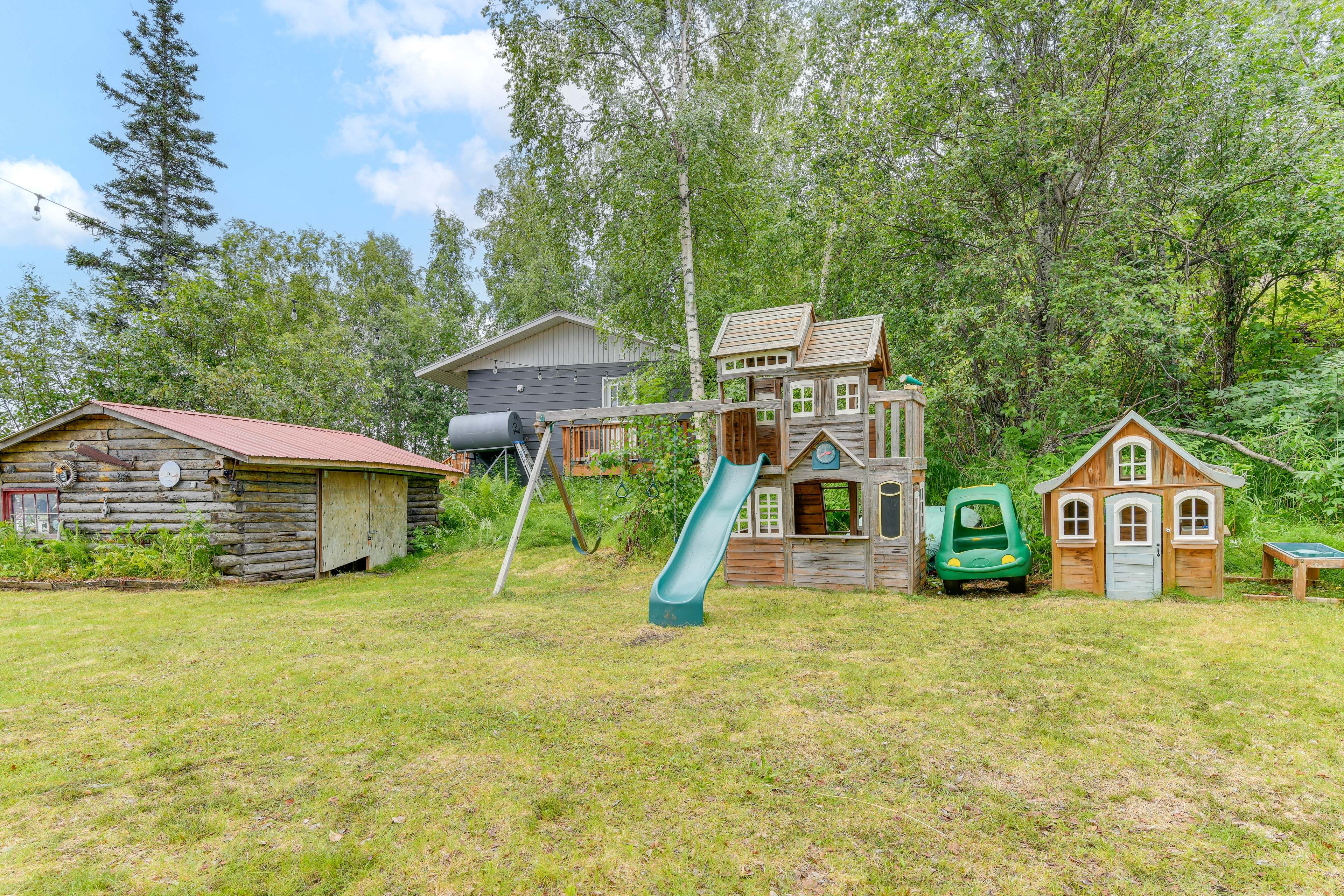Spacious Yard | Kid's Playset