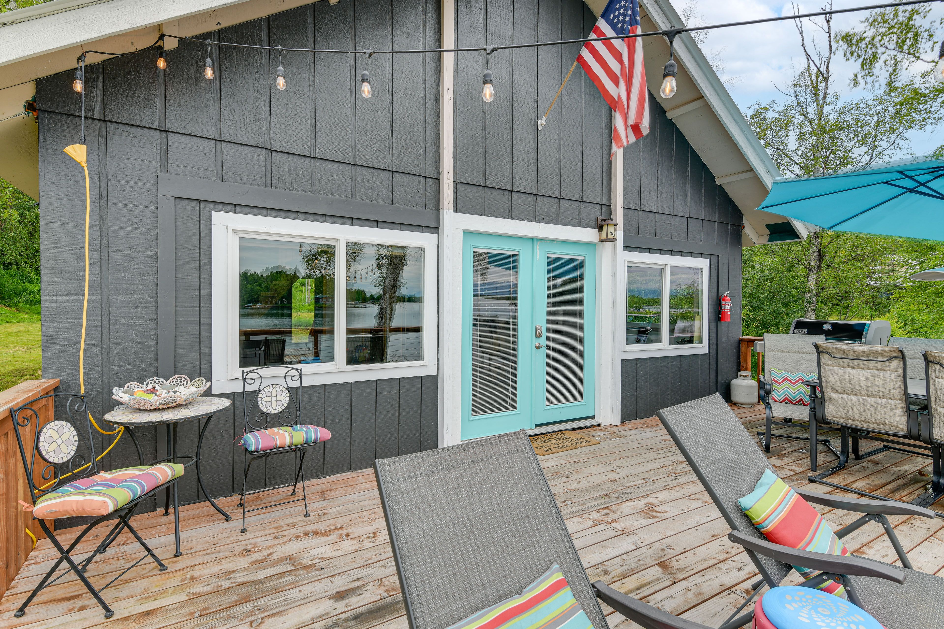 Furnished Deck | Outdoor Dining | Loungers | Gas Grill