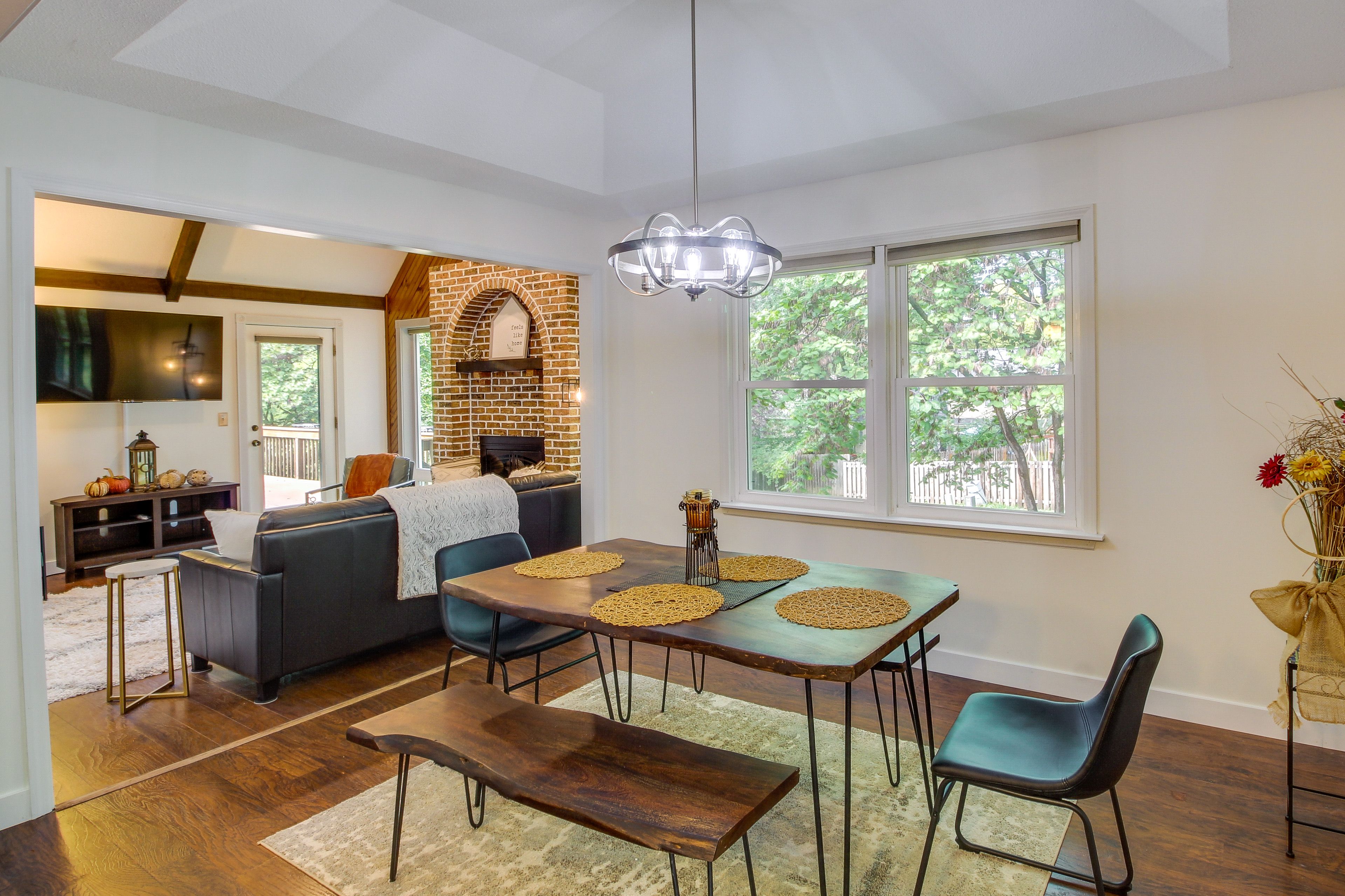 Dining Room | Dishware & Flatware