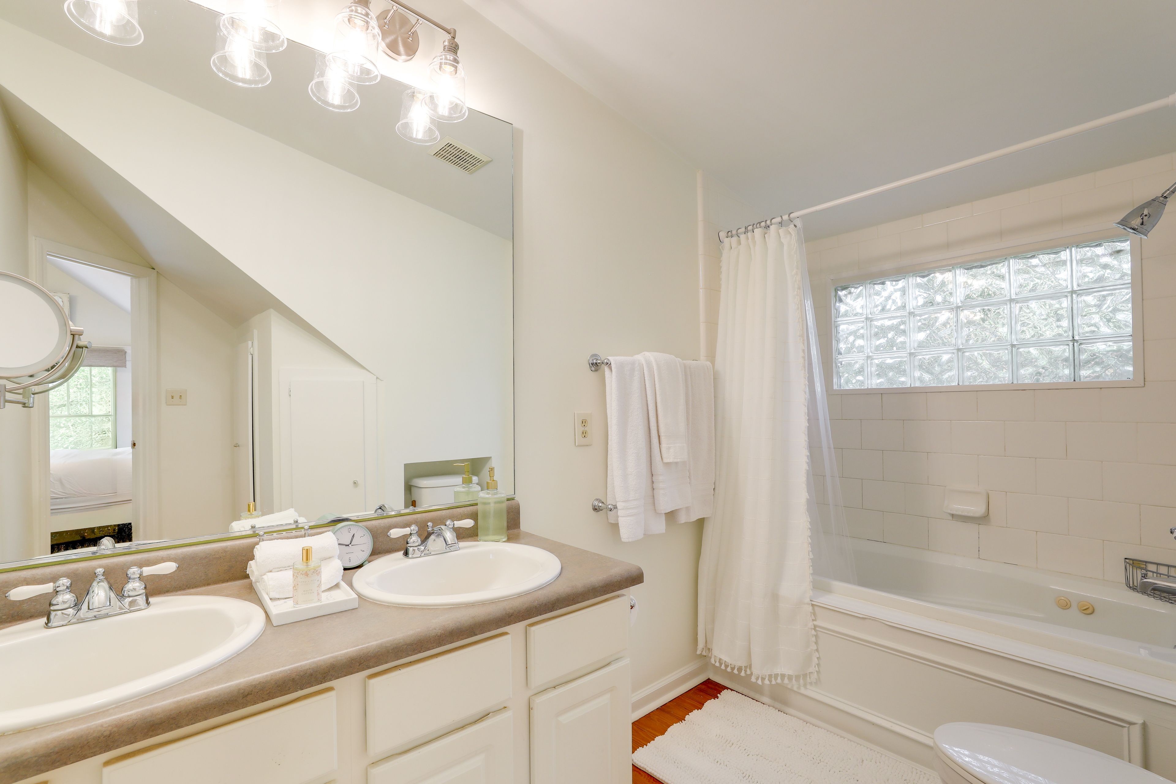 Bathroom | Complimentary Toiletries