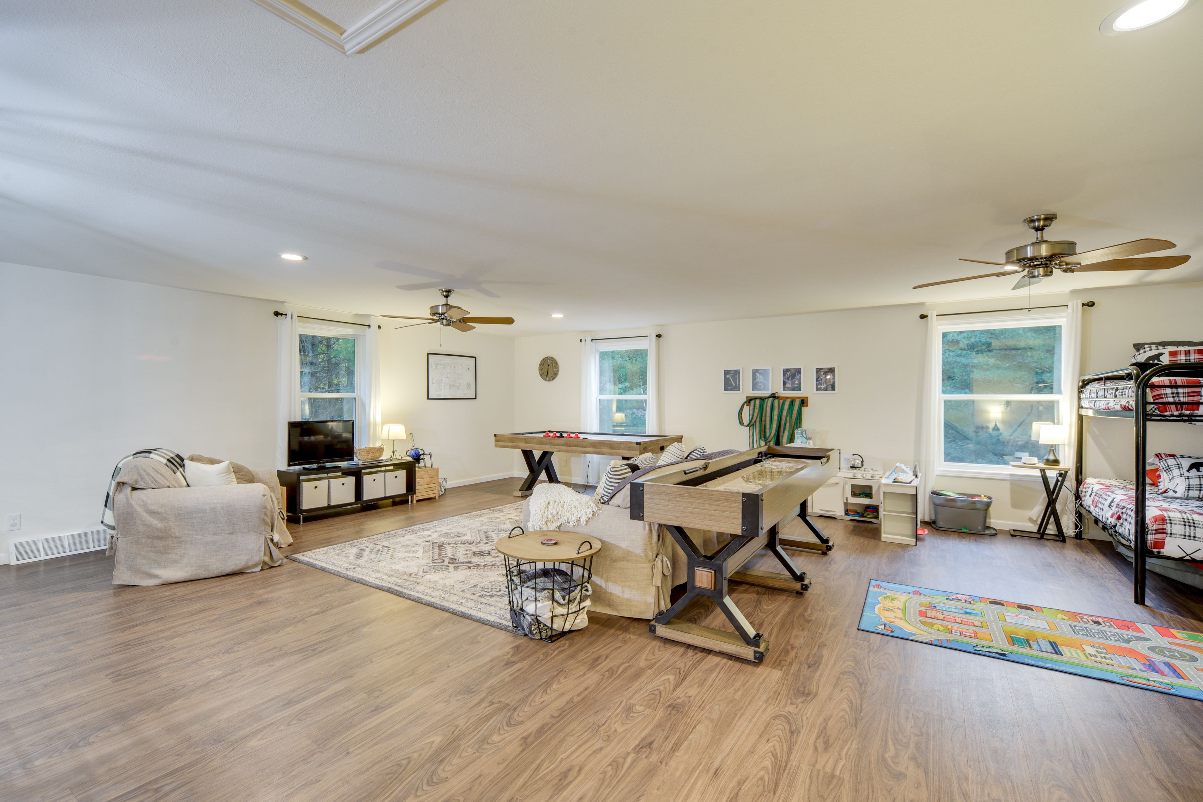 Bedroom 3 (Loft) | Game Room | Shuffleboard | Air Hockey | Kids' Toys